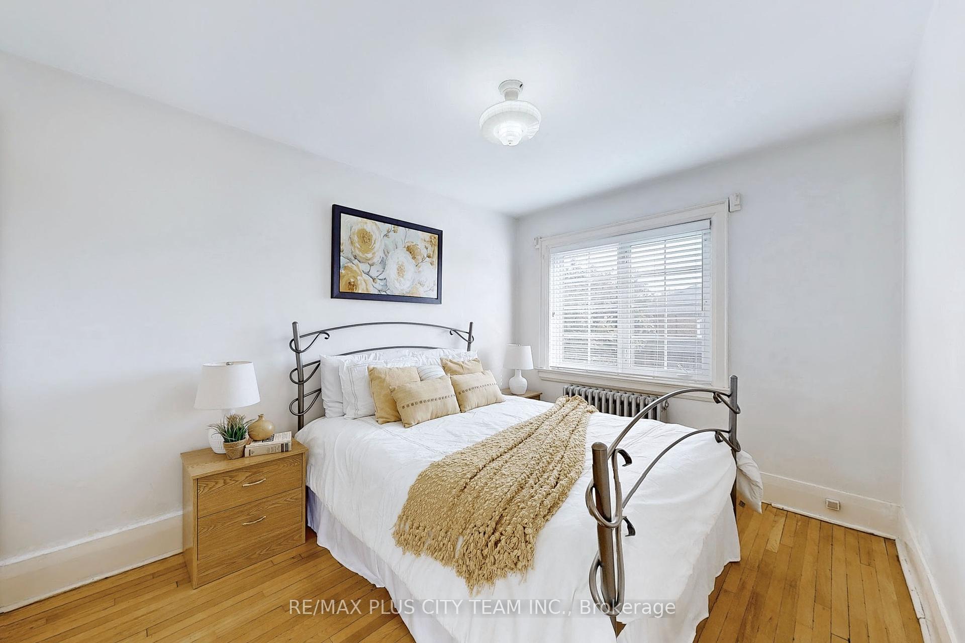 86 Bristol Ave, Toronto, ON M6H3J9 | 3 Bedroom 2 Bathroom Semi-Detached House | Image 19