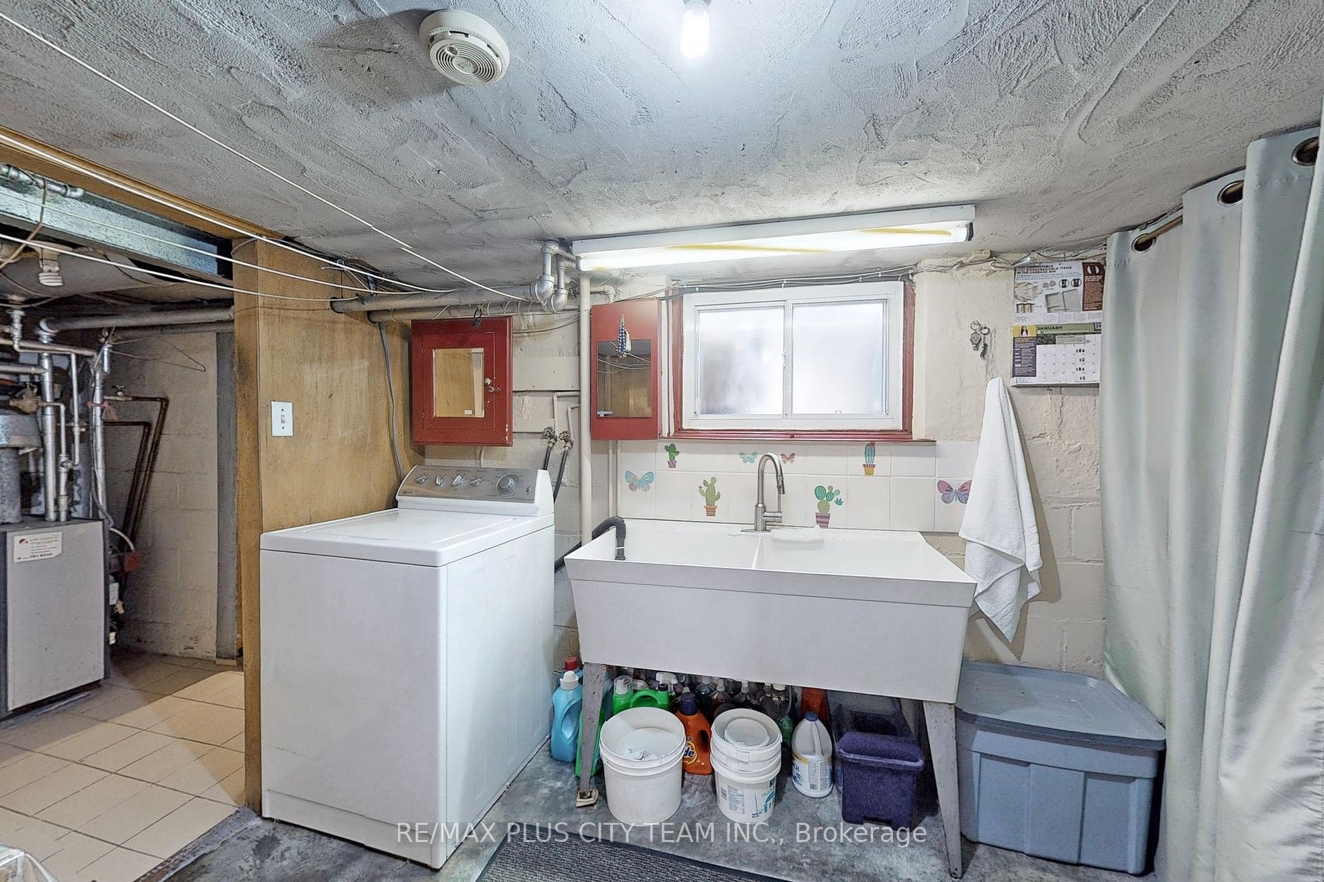 86 Bristol Ave, Toronto, ON M6H3J9 | 3 Bedroom 2 Bathroom Semi-Detached House | Image 27