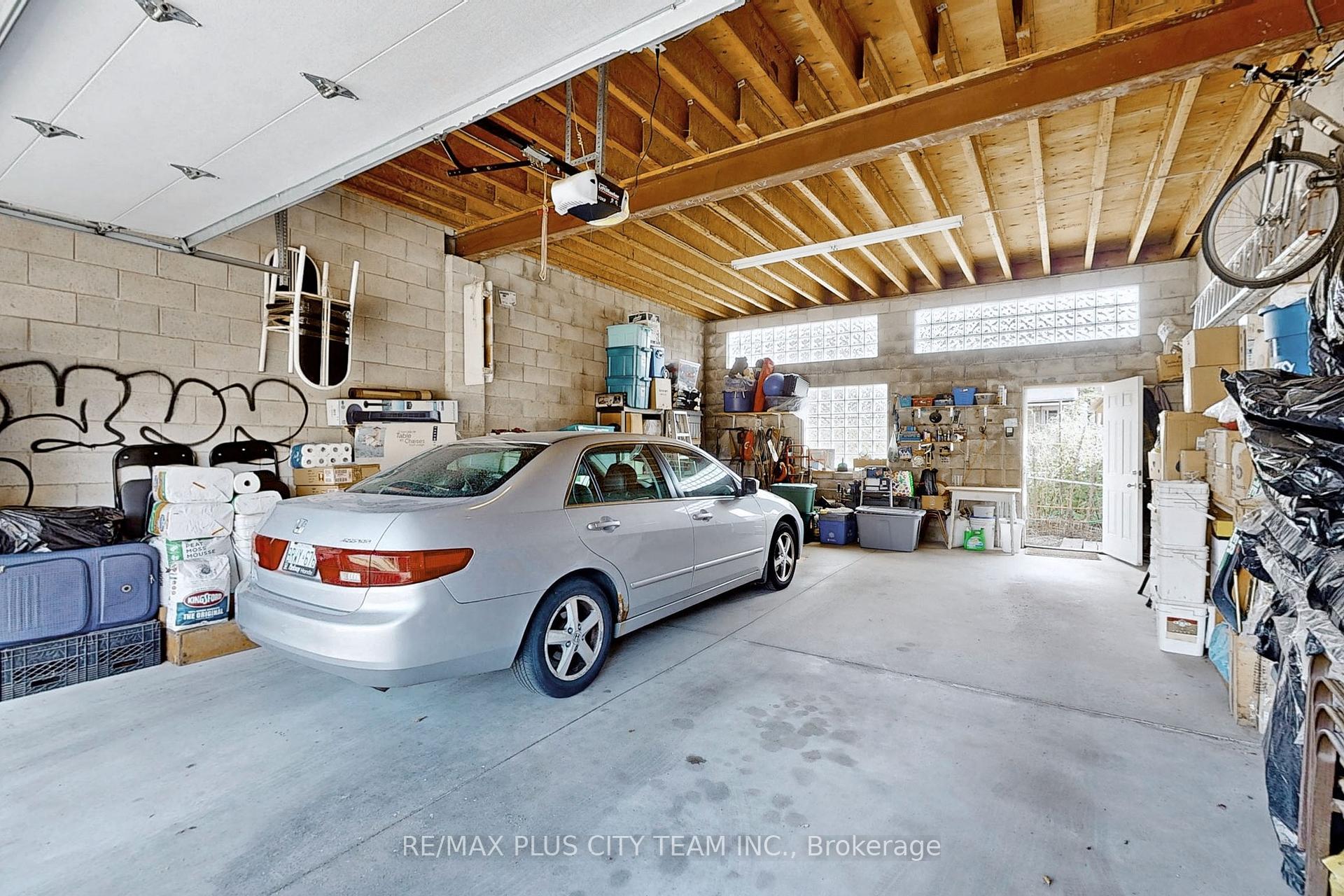 86 Bristol Ave, Toronto, ON M6H3J9 | 3 Bedroom 2 Bathroom Semi-Detached House | Image 28