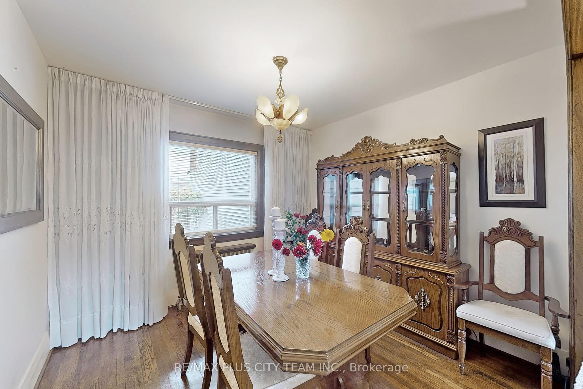 86 Bristol Ave, Toronto, ON M6H3J9 | 3 Bedroom 2 Bathroom Semi-Detached House | Image 7