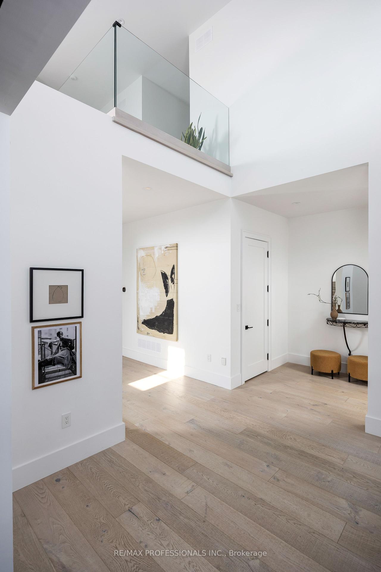 56 Warwood Rd, Toronto, ON M9B5B4 | 4 Bedroom 7 Bathroom Detached House | Image 8