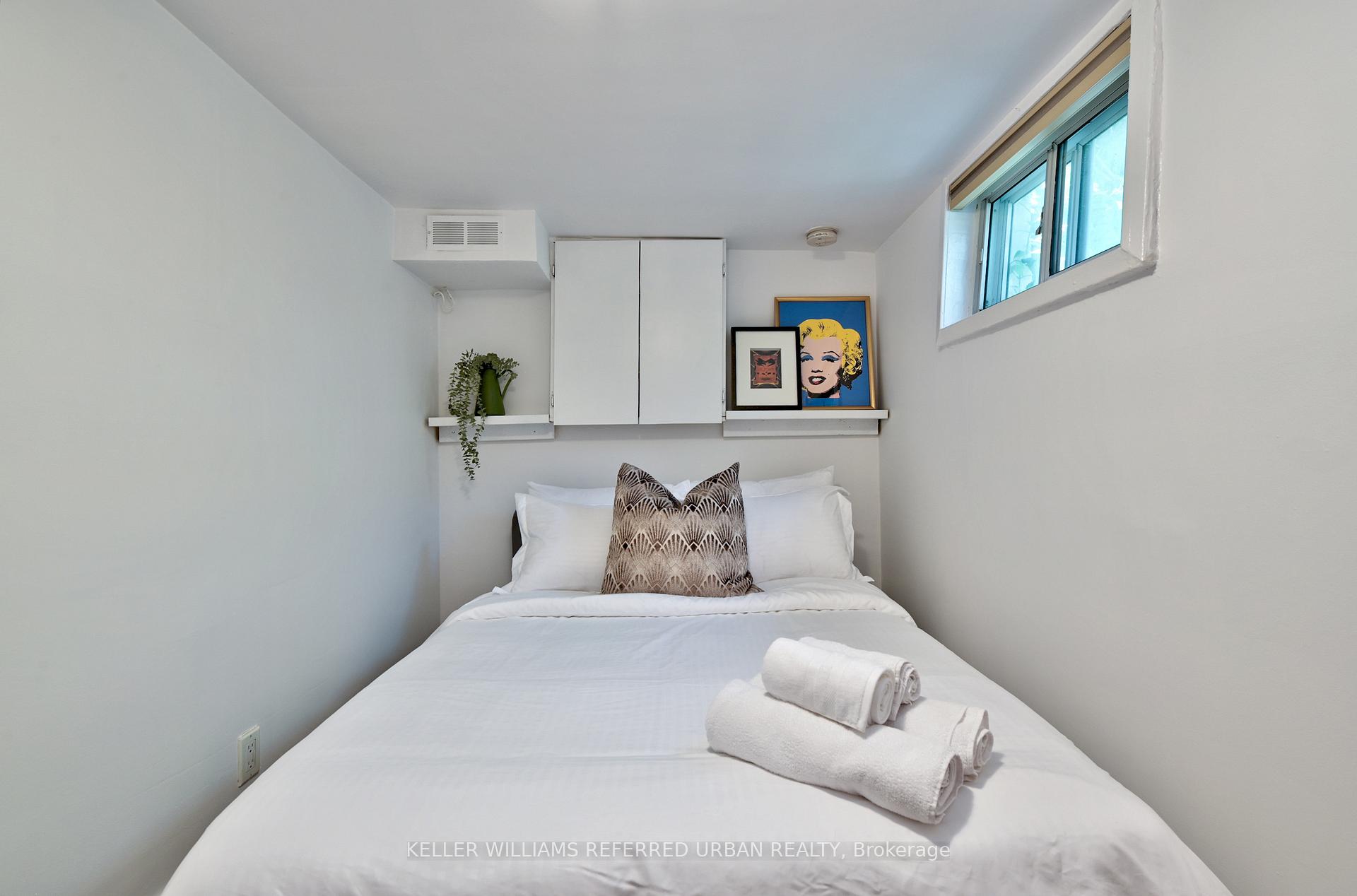 325 Westmoreland Ave N, Toronto, ON M6H3A6 | 2 Bedroom 3 Bathroom Semi-Detached House | Image 16