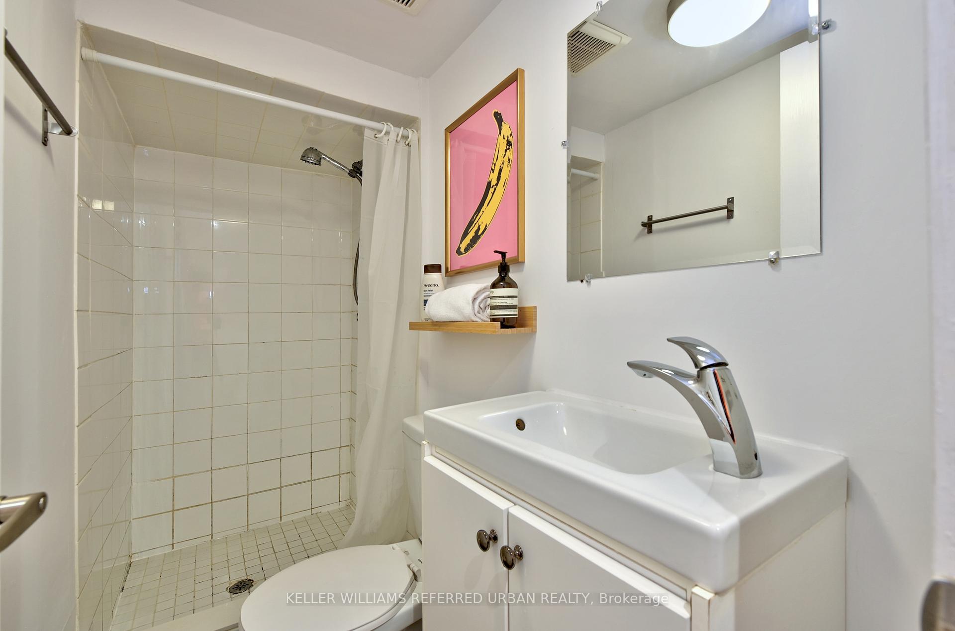 325 Westmoreland Ave N, Toronto, ON M6H3A6 | 2 Bedroom 3 Bathroom Semi-Detached House | Image 17