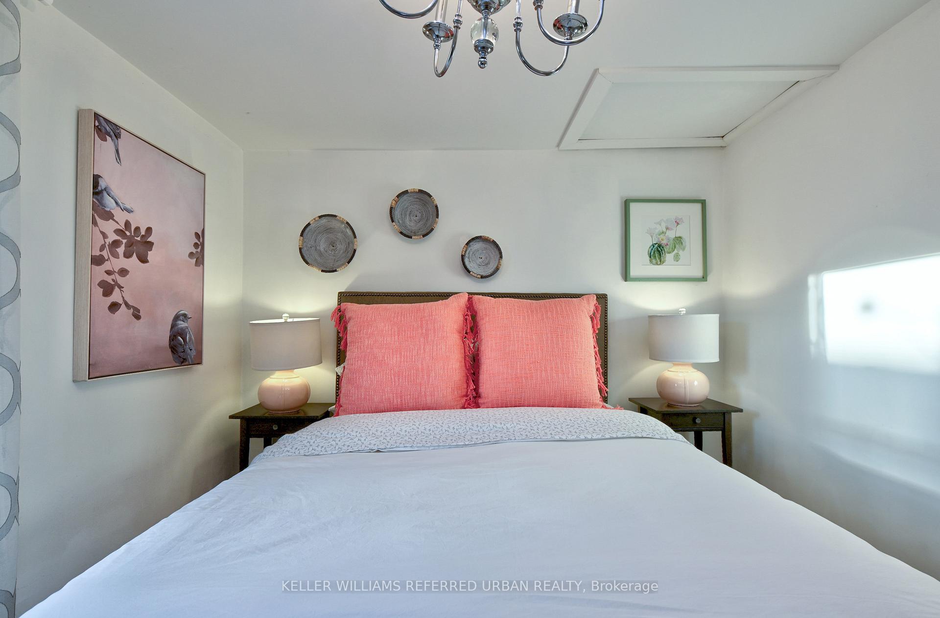 325 Westmoreland Ave N, Toronto, ON M6H3A6 | 2 Bedroom 3 Bathroom Semi-Detached House | Image 30