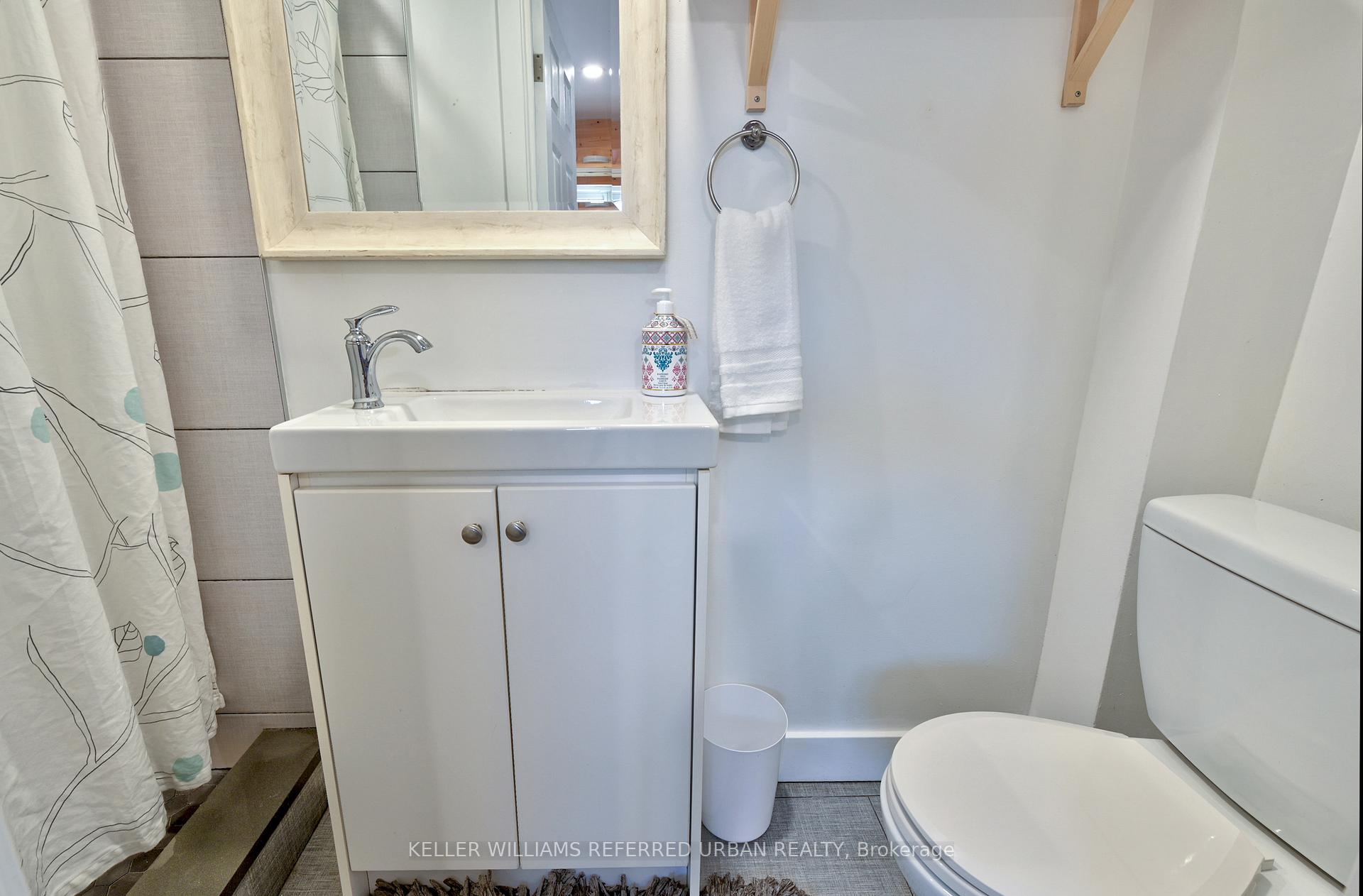 325 Westmoreland Ave N, Toronto, ON M6H3A6 | 2 Bedroom 3 Bathroom Semi-Detached House | Image 34