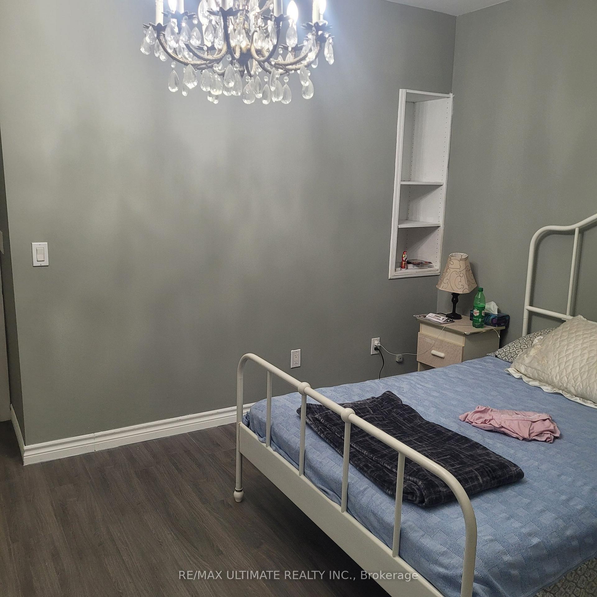 201 Wallace Ave, Toronto, ON M6H1V5 | 2 Bedroom 3 Bathroom Semi-Detached House | Image 8