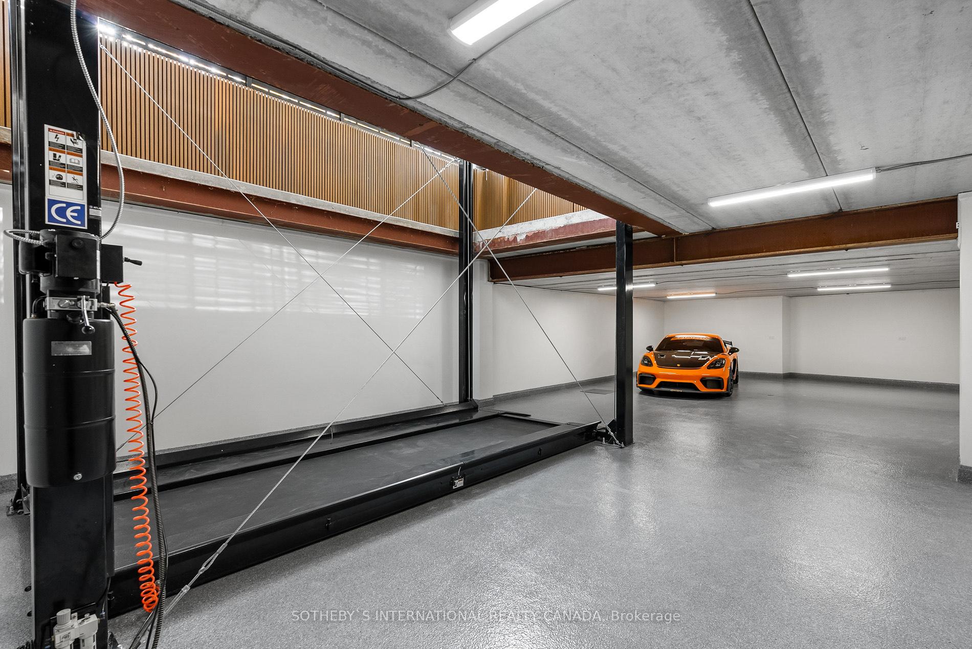 38 South Kingslea Dr, Toronto, ON M8Y2A4 | 4 Bedroom 6 Bathroom Detached House | Image 40
