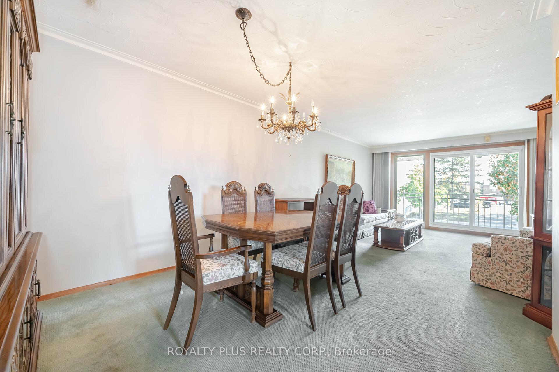 234 Grandravine Dr N, Toronto, ON M3N1H9 | 3 Bedroom 2 Bathroom Semi-Detached House | Image 10