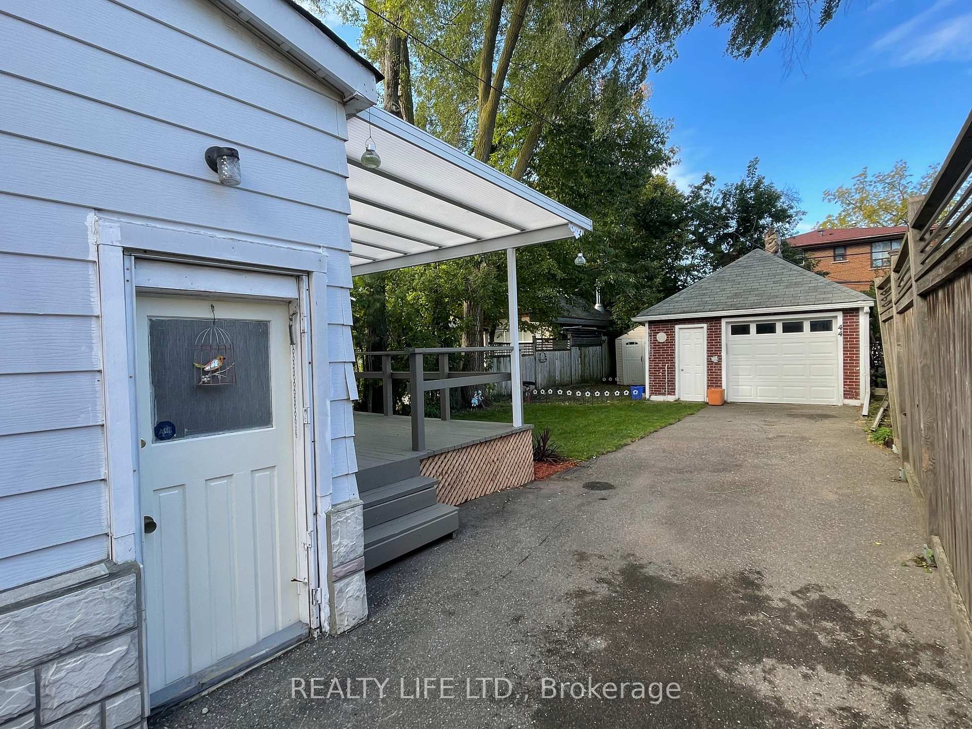 44 Twentieth St, Toronto, ON M8V3L6 | 2 Bedroom 2 Bathroom Detached House | Image 21