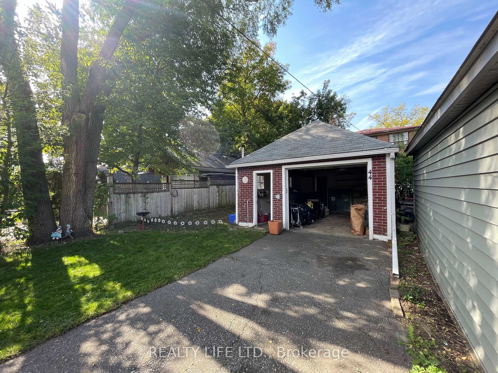 44 Twentieth St, Toronto, ON M8V3L6 | 2 Bedroom 2 Bathroom Detached House | Image 25