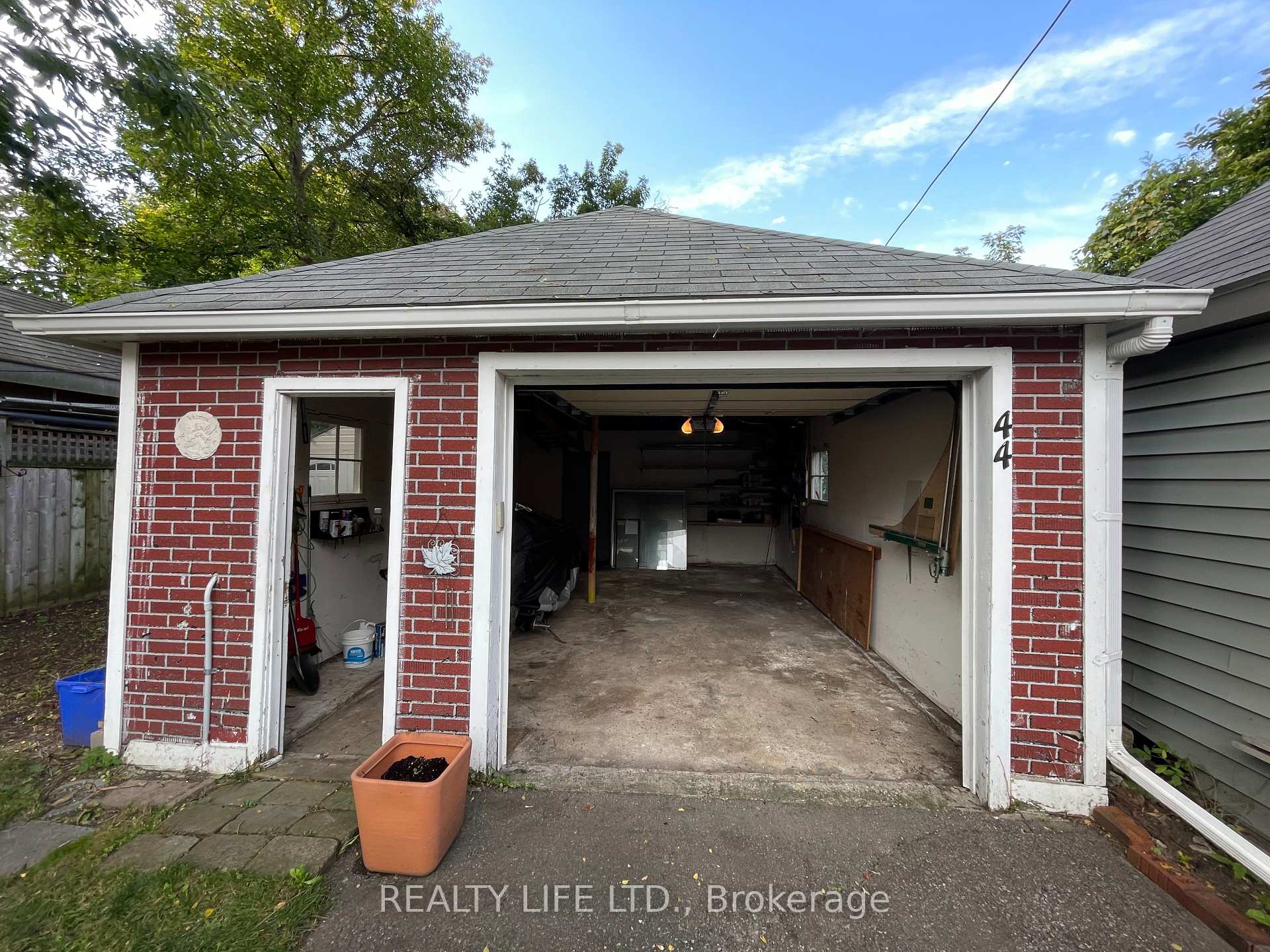 44 Twentieth St, Toronto, ON M8V3L6 | 2 Bedroom 2 Bathroom Detached House | Image 26