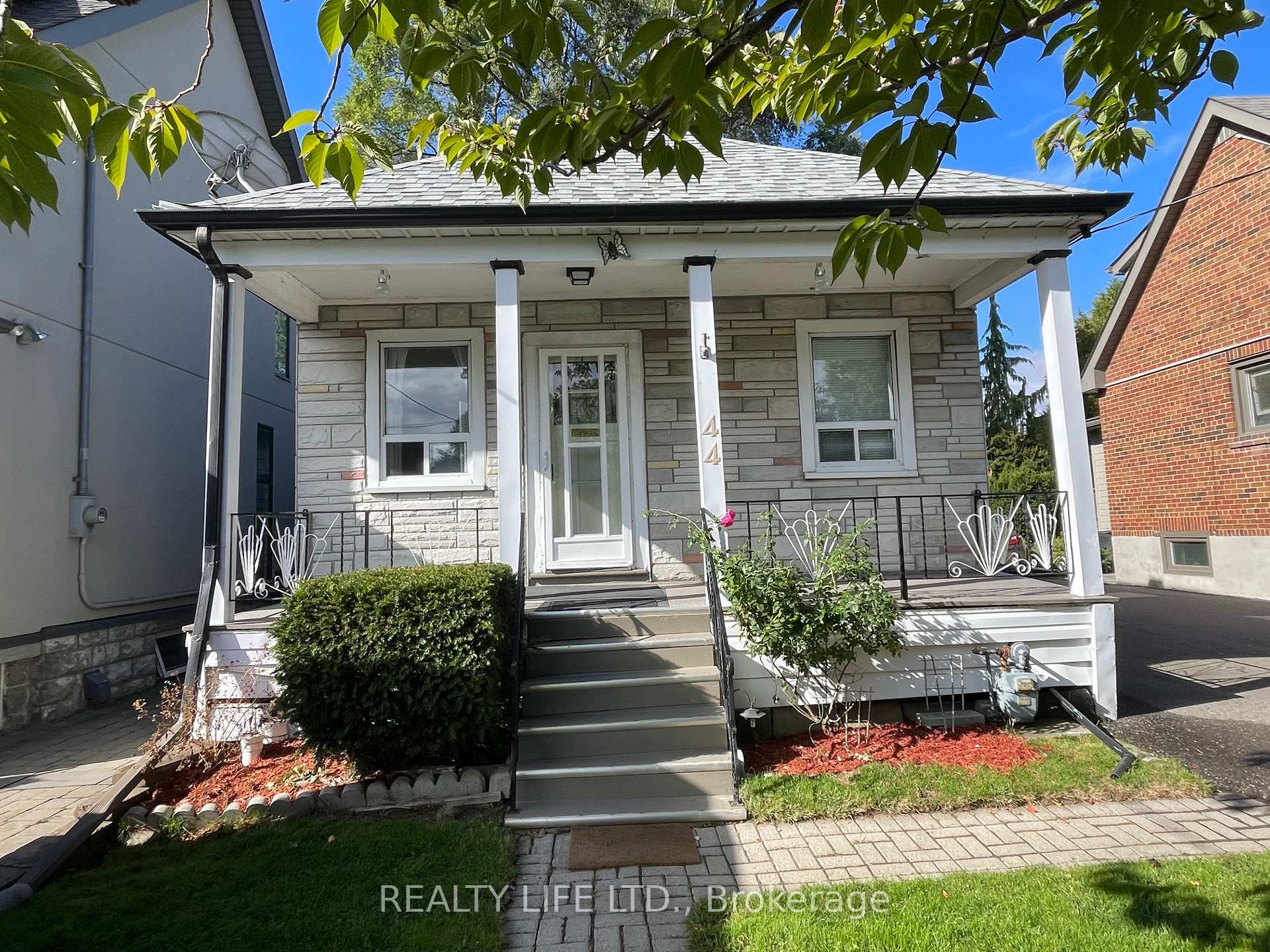 44 Twentieth St, Toronto, ON M8V3L6 | 2 Bedroom 2 Bathroom Detached House | Image 33