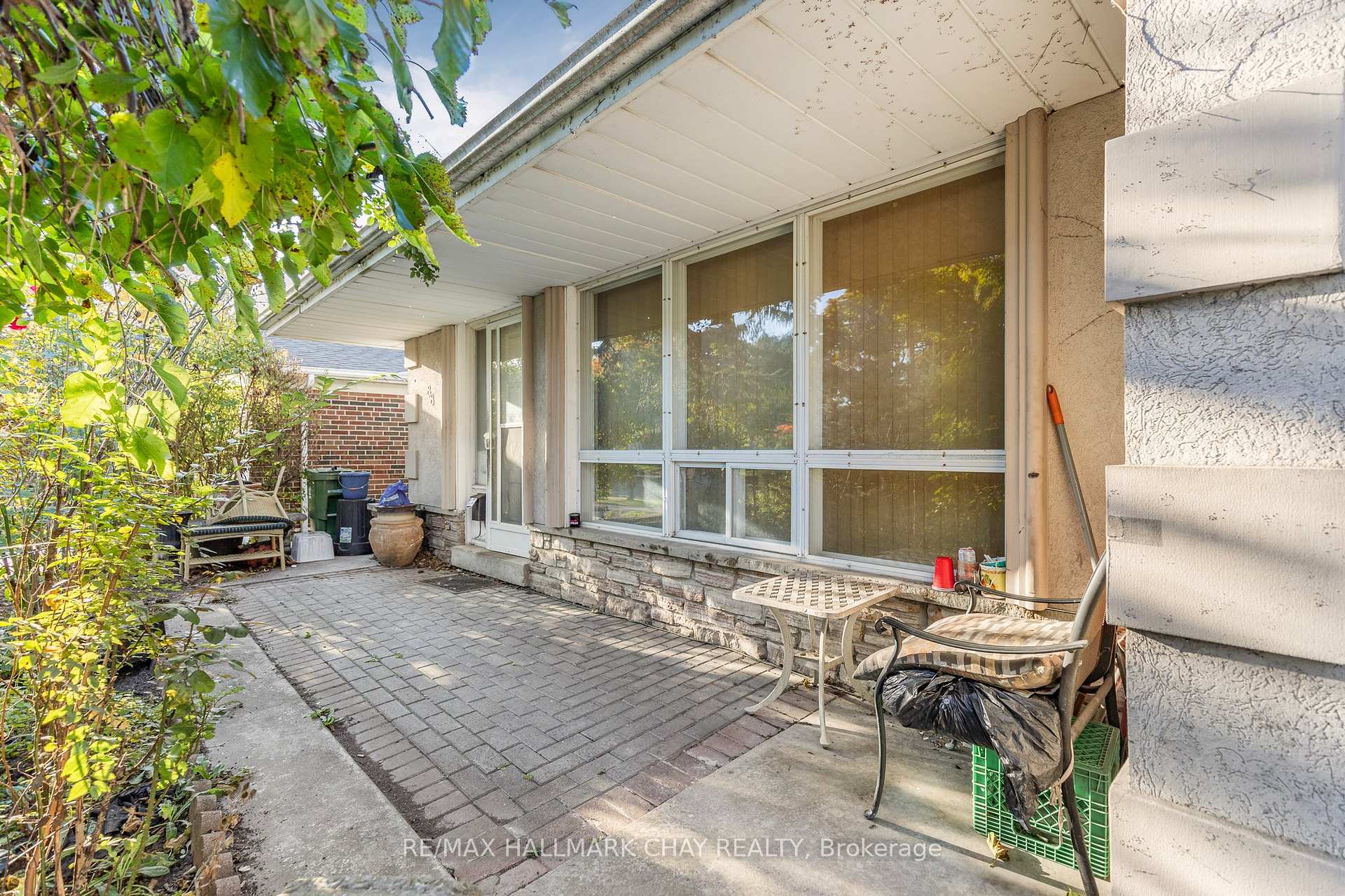 88 Willowridge Rd, Toronto, ON M9R3Z4 | 3 Bedroom 3 Bathroom Detached House | Image 4