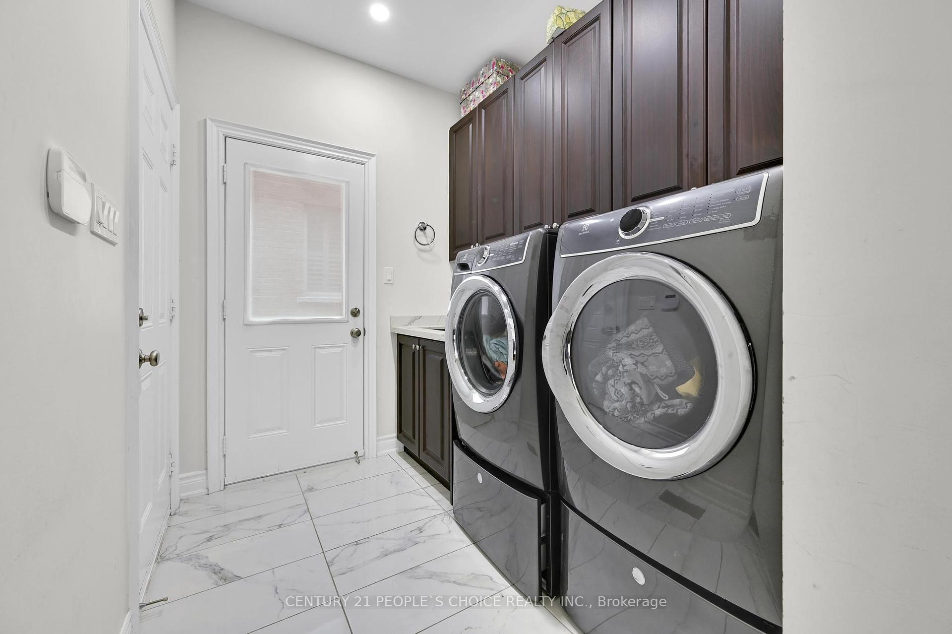 8 Eltesoro St, Brampton, ON L6P4J5 | 4 Bedroom 6 Bathroom Detached House | Image 28