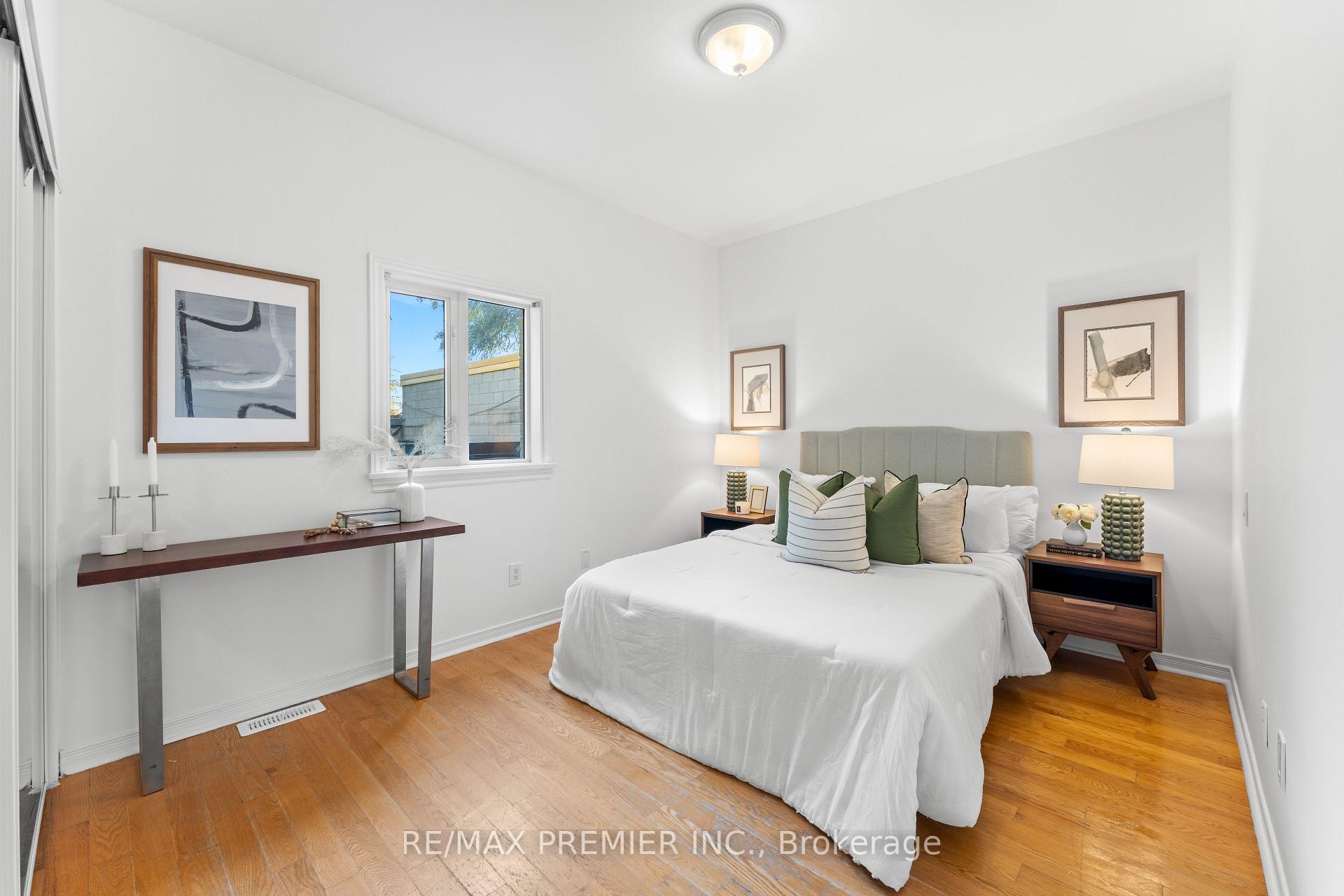 67 Florence Cres, Toronto, ON M6N4E8 | 4 Bedroom 3 Bathroom Detached House | Image 12