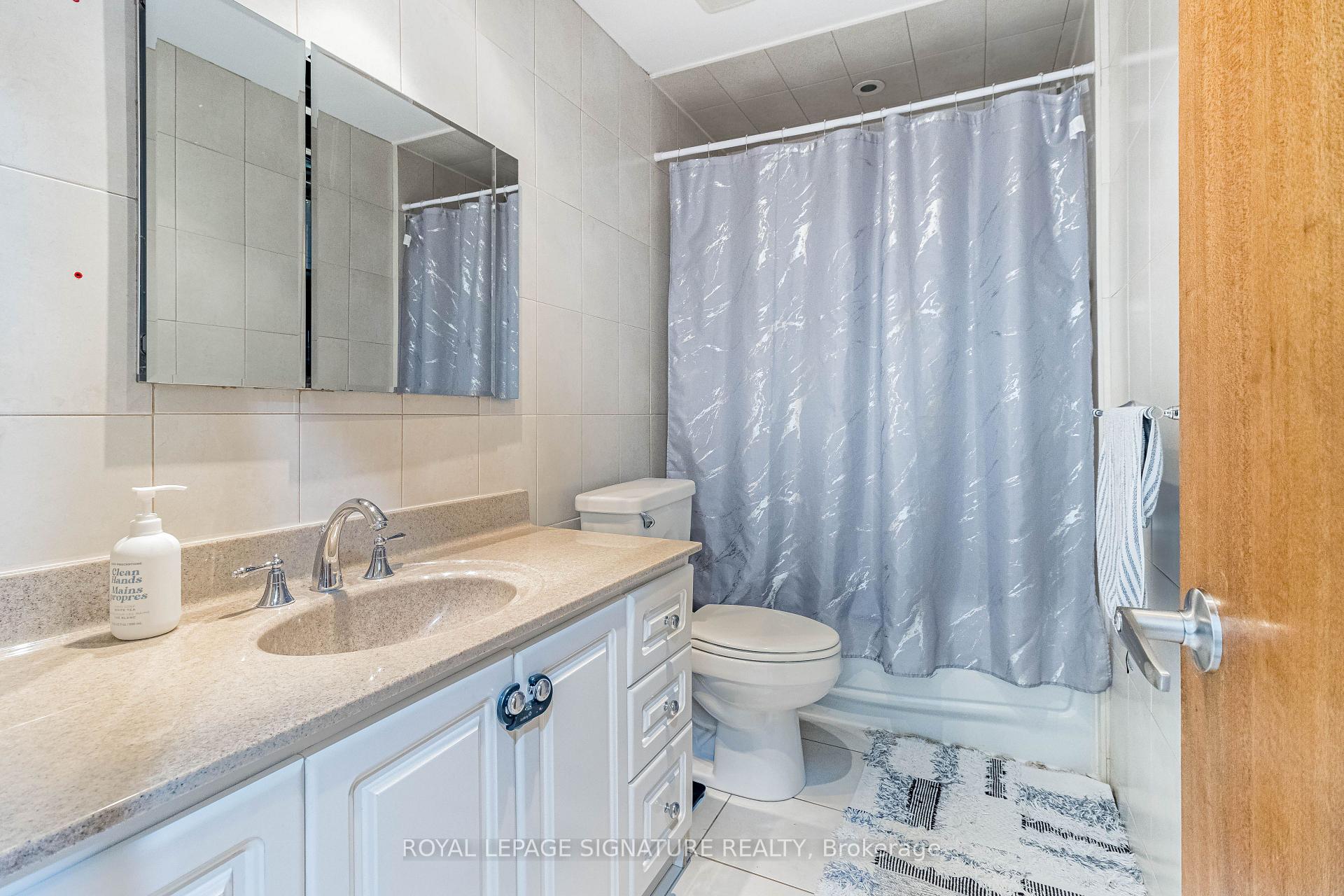 66 Arleta Ave, Toronto, ON M3L2E7 | 3 Bedroom 3 Bathroom Semi-Detached House | Image 15