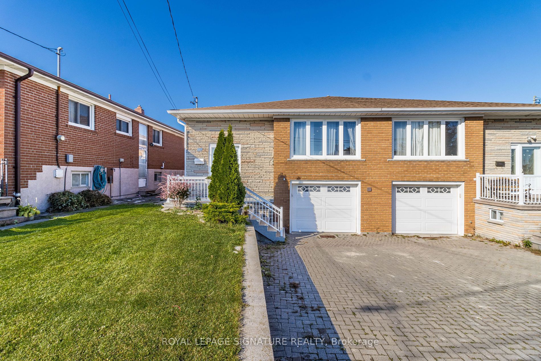 66 Arleta Ave, Toronto, ON M3L2E7 | 3 Bedroom 3 Bathroom Semi-Detached House | Image 2