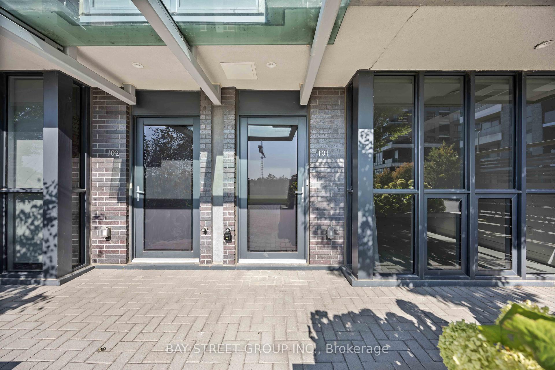 #Th101 - 30 Gibbs Rd, Toronto, ON M9B0E4 | 3 Bedroom 3 Bathroom Condo Townhouse | Image 2
