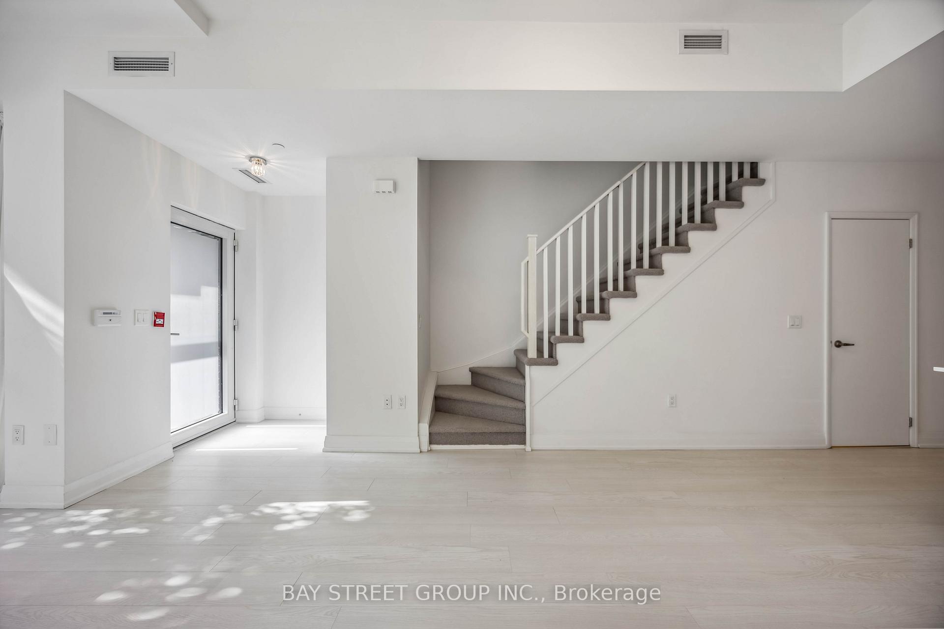 #Th101 - 30 Gibbs Rd, Toronto, ON M9B0E4 | 3 Bedroom 3 Bathroom Condo Townhouse | Image 4