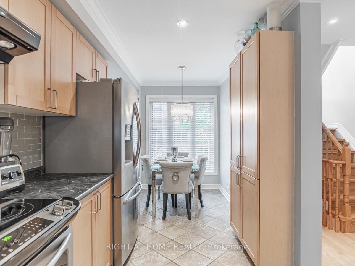 45 Rutland St, Toronto, ON M6N5G1 | 3 Bedroom 3 Bathroom Semi-Detached House | Image 15