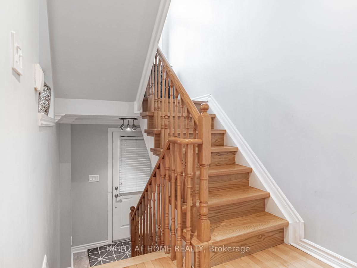45 Rutland St, Toronto, ON M6N5G1 | 3 Bedroom 3 Bathroom Semi-Detached House | Image 4