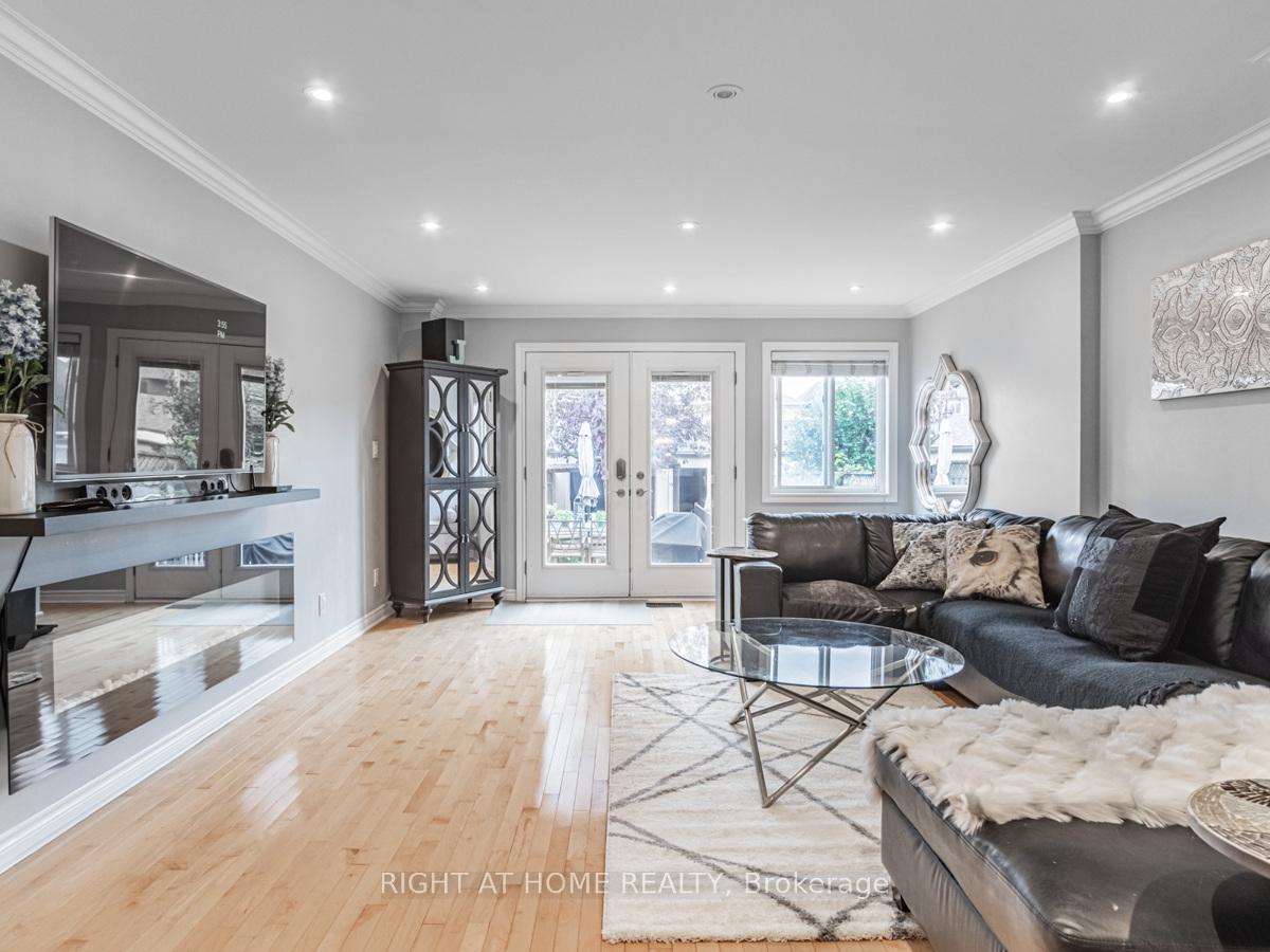 45 Rutland St, Toronto, ON M6N5G1 | 3 Bedroom 3 Bathroom Semi-Detached House | Image 7