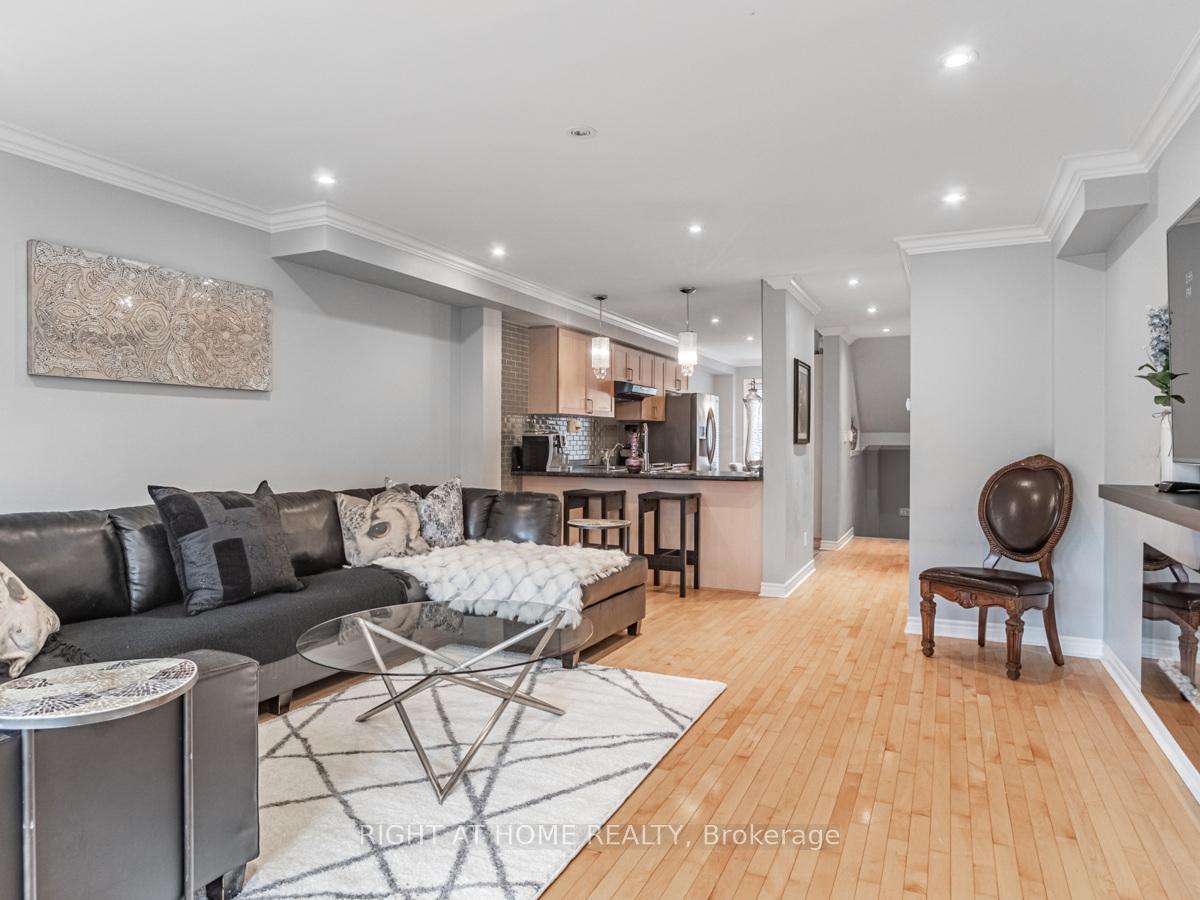 45 Rutland St, Toronto, ON M6N5G1 | 3 Bedroom 3 Bathroom Semi-Detached House | Image 8