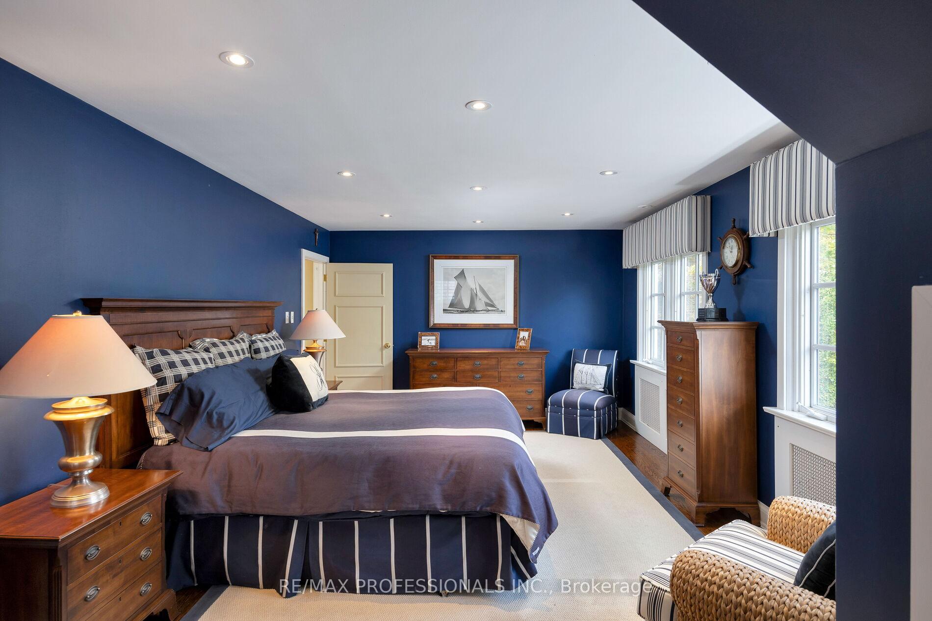 11 Kingsway Cres, Toronto, ON M8X2P9 | 5 Bedroom 7 Bathroom Detached House | Image 22