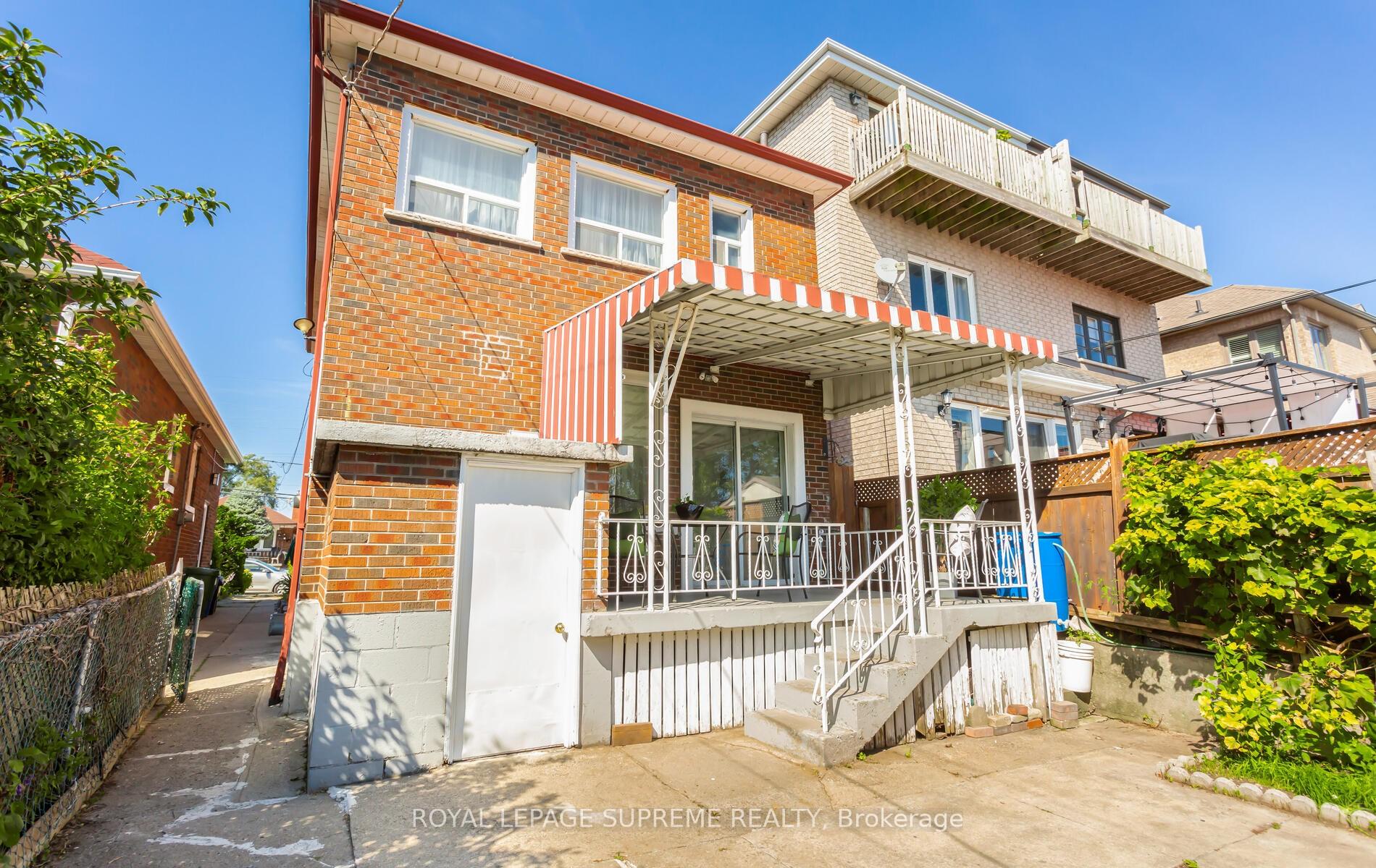 15 Corbett Ave, Toronto, ON M6N1V2 | 4 Bedroom 2 Bathroom Detached House | Image 36