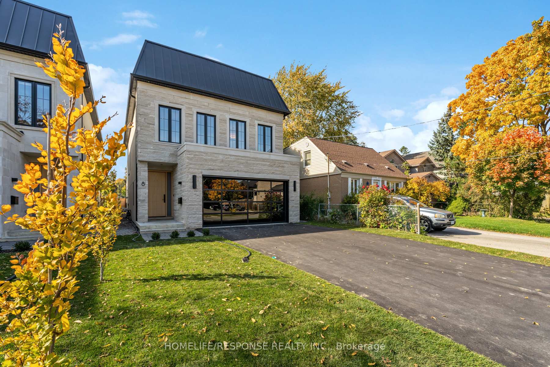 8 MARTIN GROVE Rd, Toronto, ON M9V4A3 | 4 Bedroom 5 Bathroom Detached House | Image 1