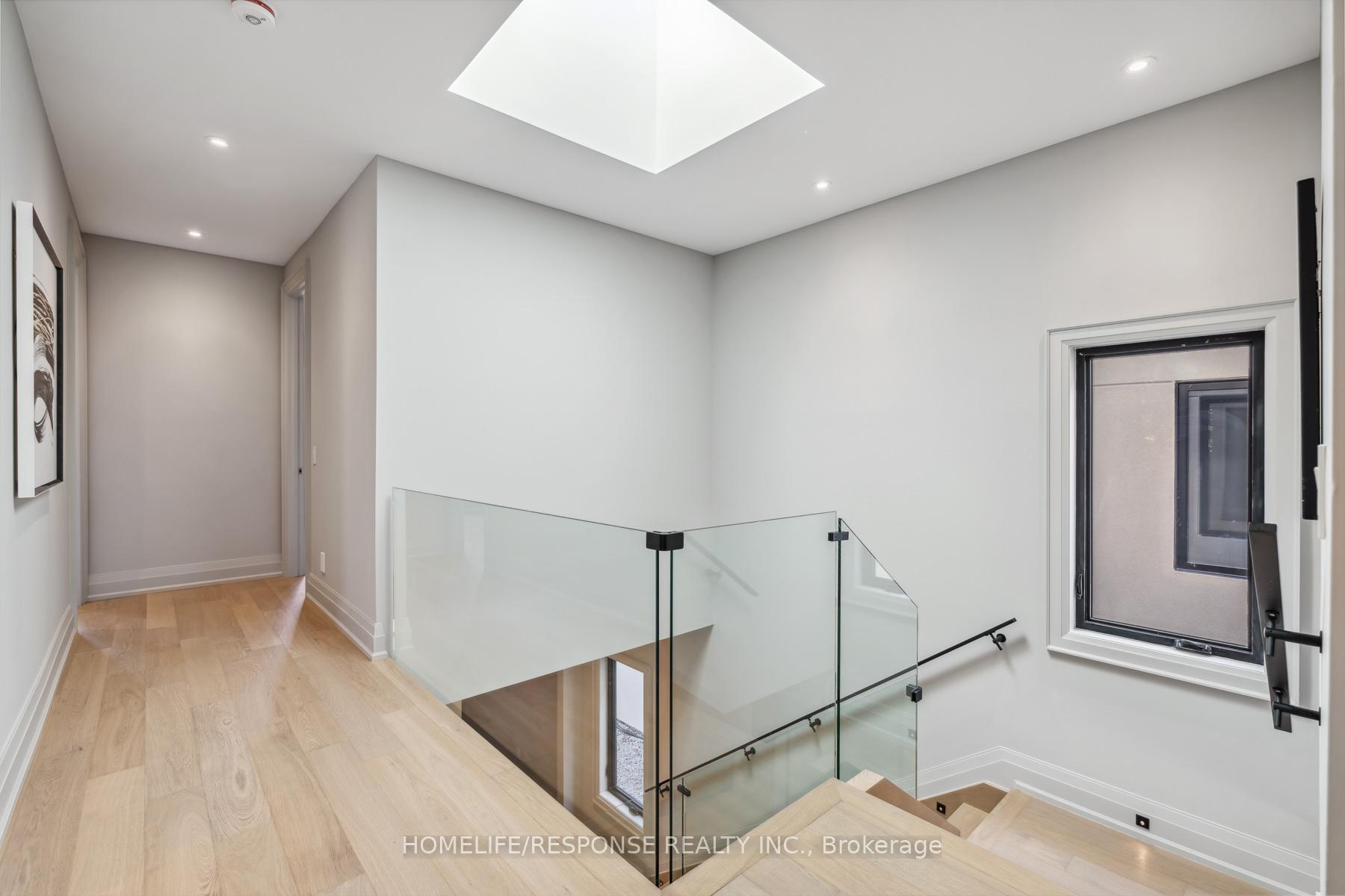 8 MARTIN GROVE Rd, Toronto, ON M9V4A3 | 4 Bedroom 5 Bathroom Detached House | Image 20