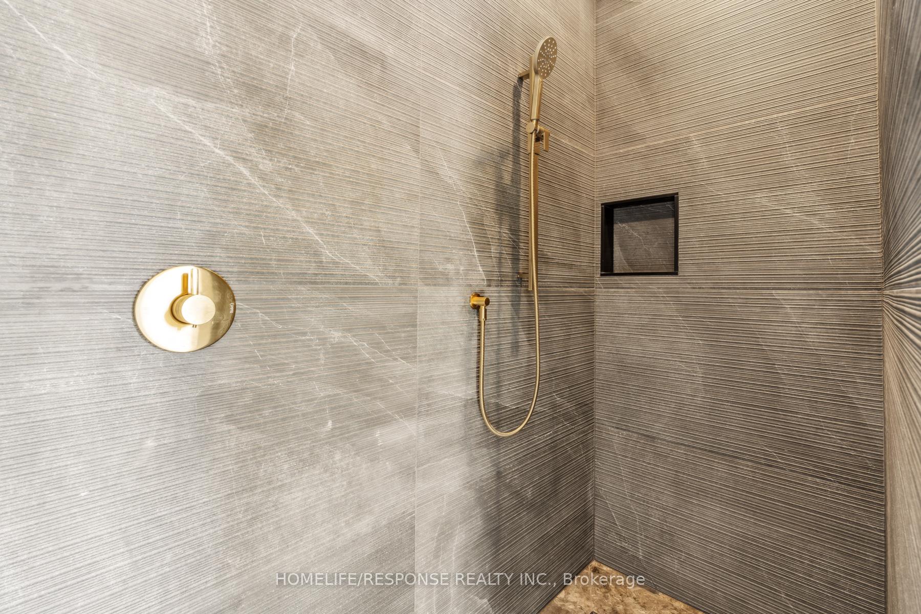 8 MARTIN GROVE Rd, Toronto, ON M9V4A3 | 4 Bedroom 5 Bathroom Detached House | Image 25