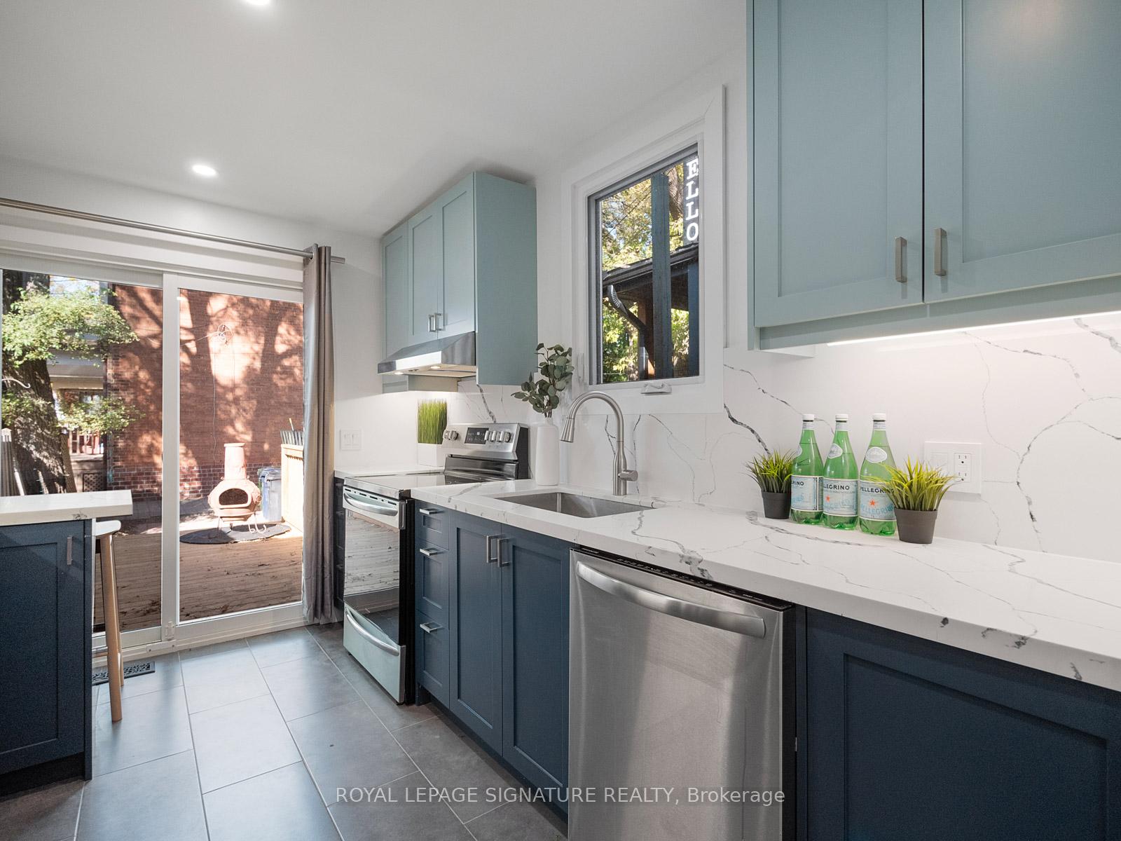 18 Page Ave, Toronto, ON M6S2P5 | 2 Bedroom 2 Bathroom Semi-Detached House | Image 15