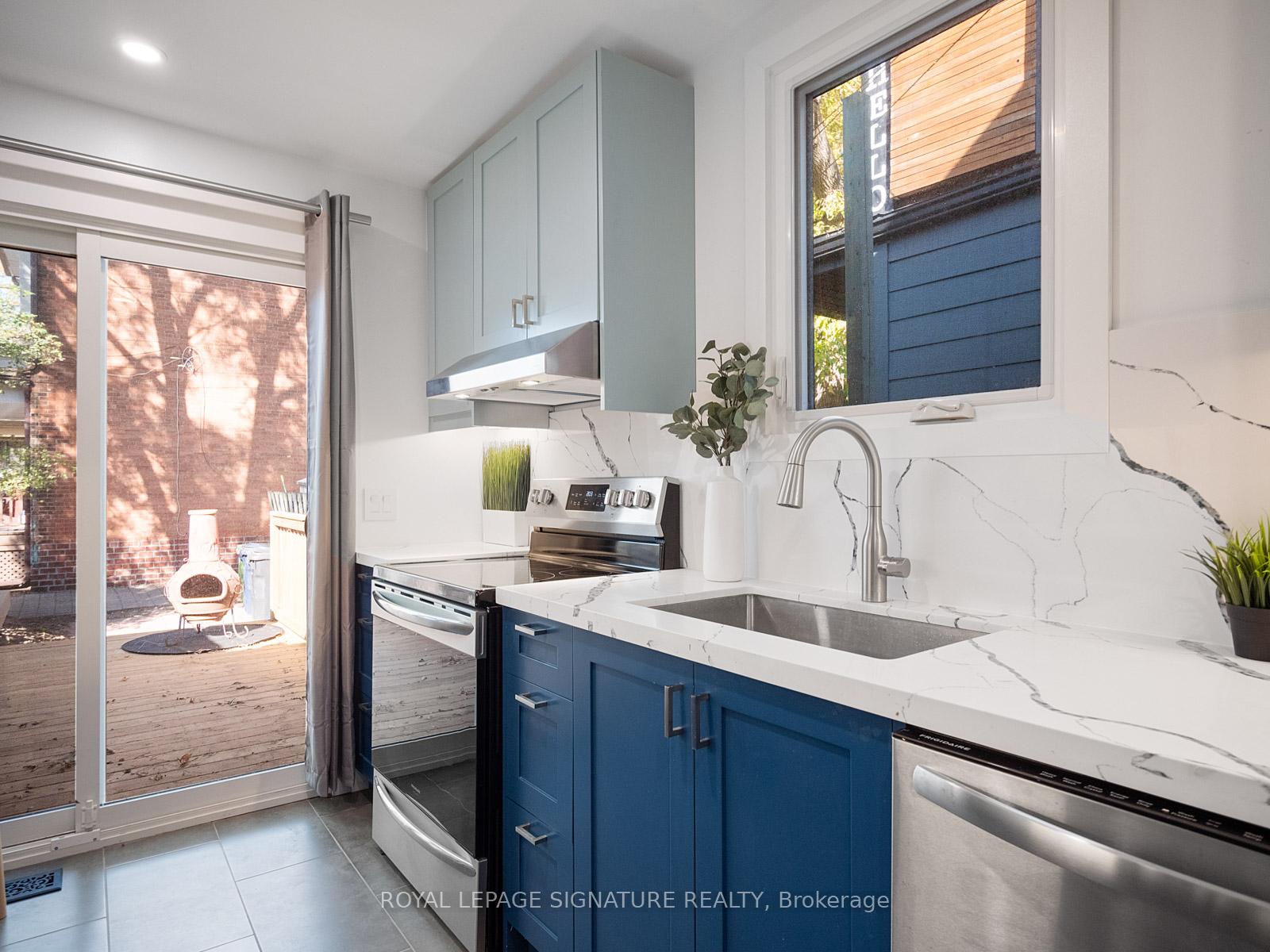 18 Page Ave, Toronto, ON M6S2P5 | 2 Bedroom 2 Bathroom Semi-Detached House | Image 18