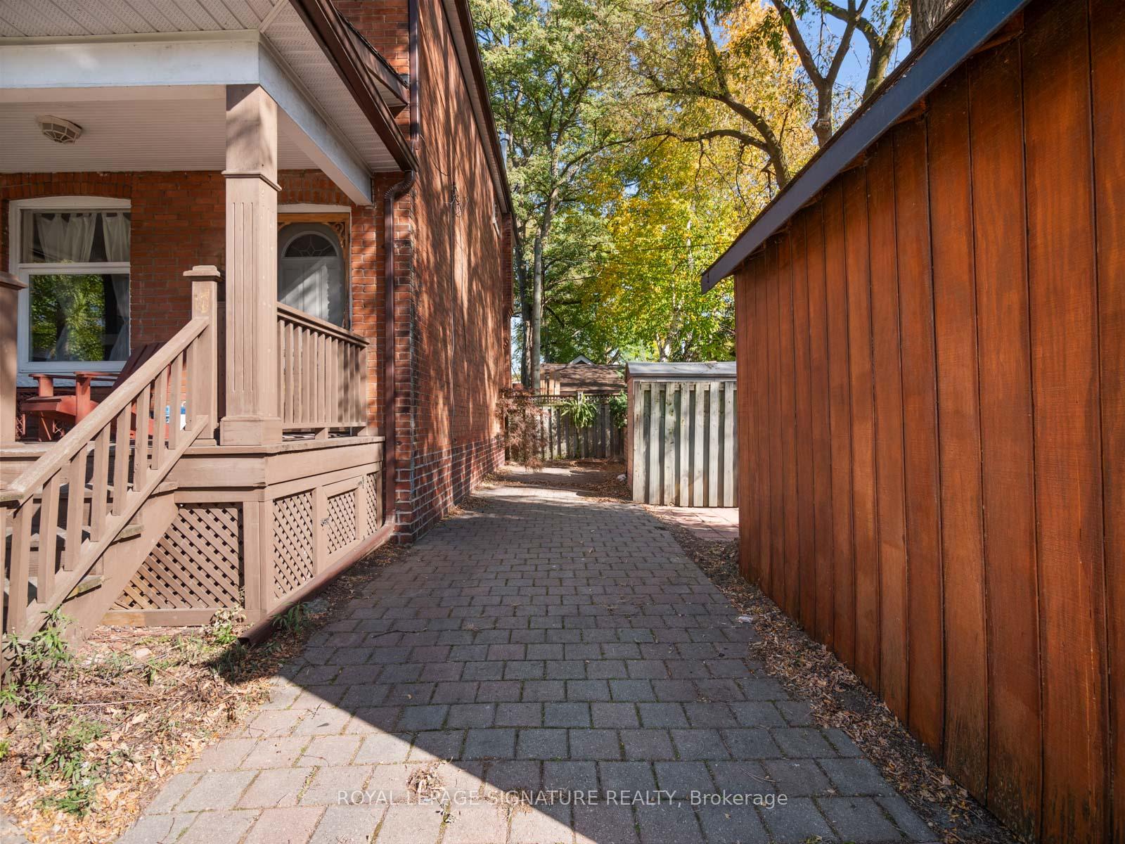 18 Page Ave, Toronto, ON M6S2P5 | 2 Bedroom 2 Bathroom Semi-Detached House | Image 36