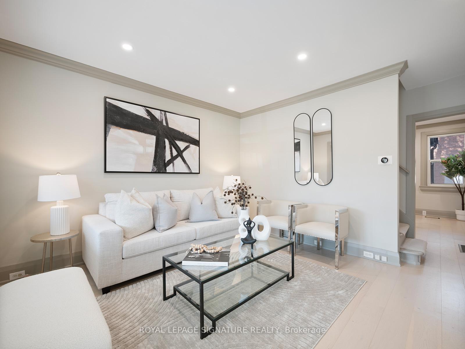 18 Page Ave, Toronto, ON M6S2P5 | 2 Bedroom 2 Bathroom Semi-Detached House | Image 5