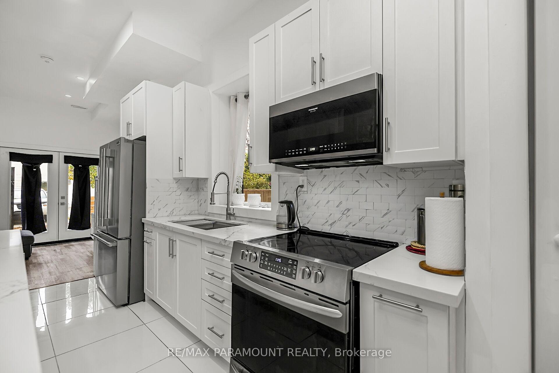 121 Mulock Ave, Toronto, ON M6N3C5 | 3 Bedroom 4 Bathroom Semi-Detached House | Image 17