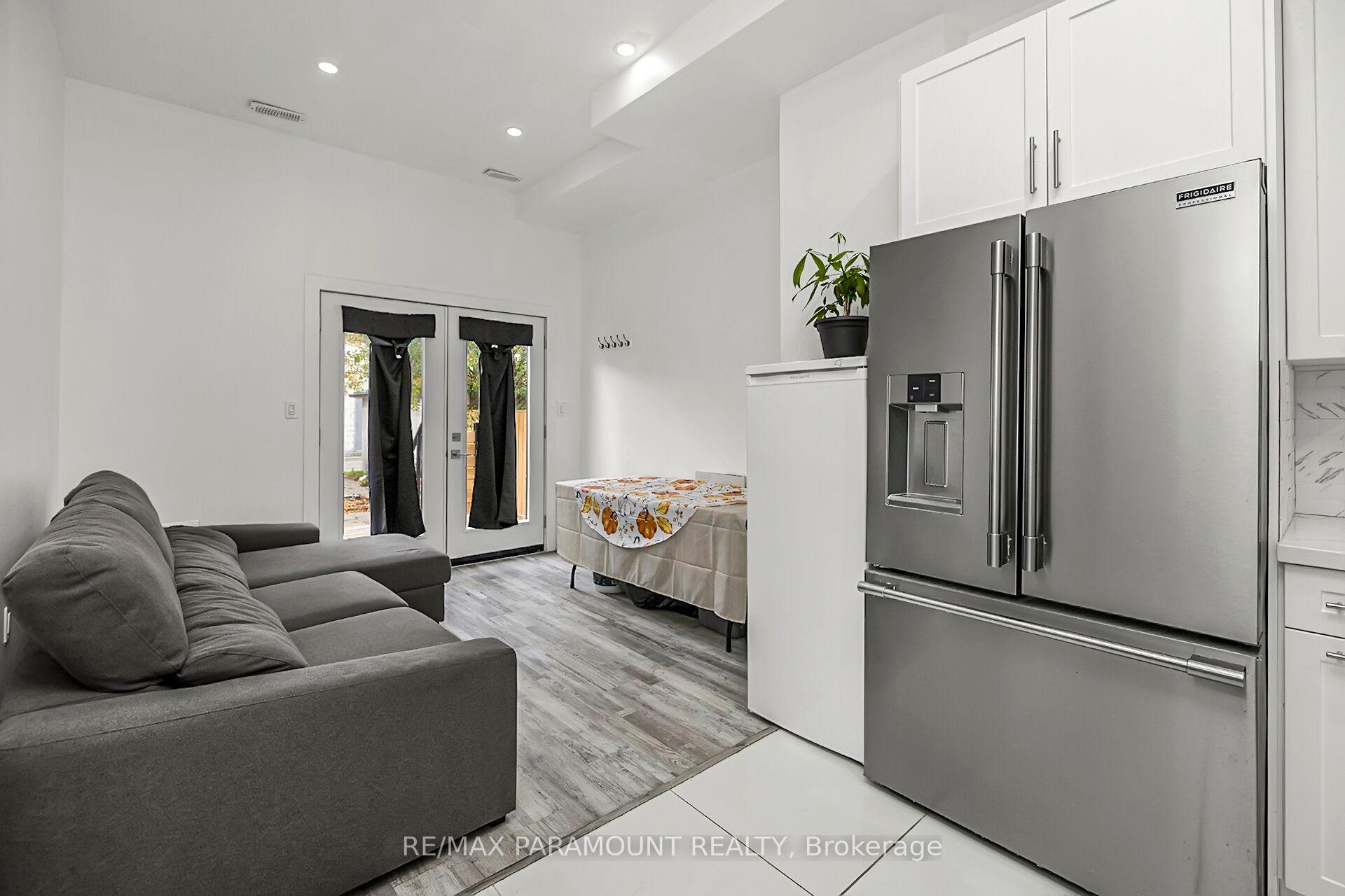 121 Mulock Ave, Toronto, ON M6N3C5 | 3 Bedroom 4 Bathroom Semi-Detached House | Image 21