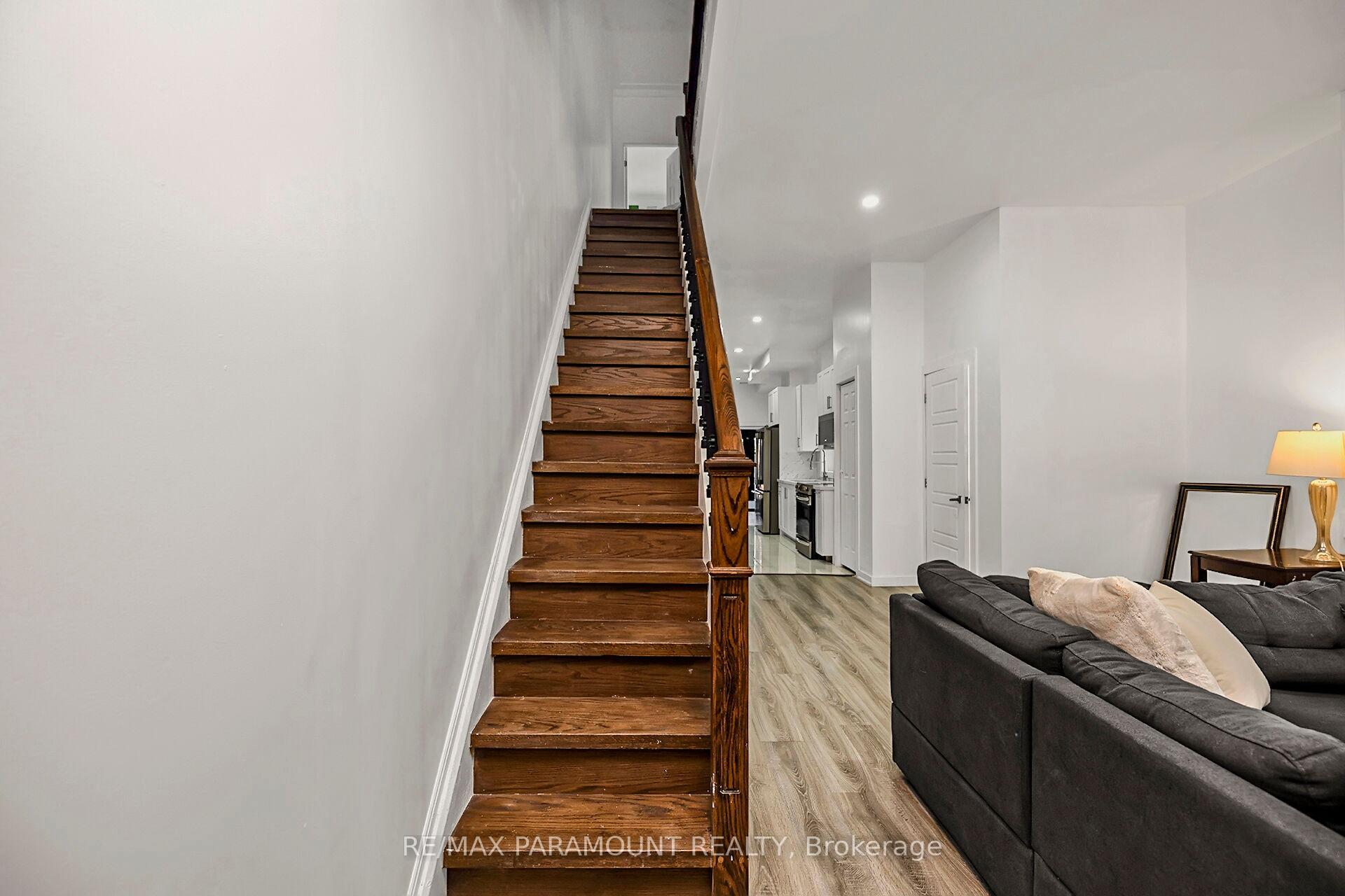 121 Mulock Ave, Toronto, ON M6N3C5 | 3 Bedroom 4 Bathroom Semi-Detached House | Image 27