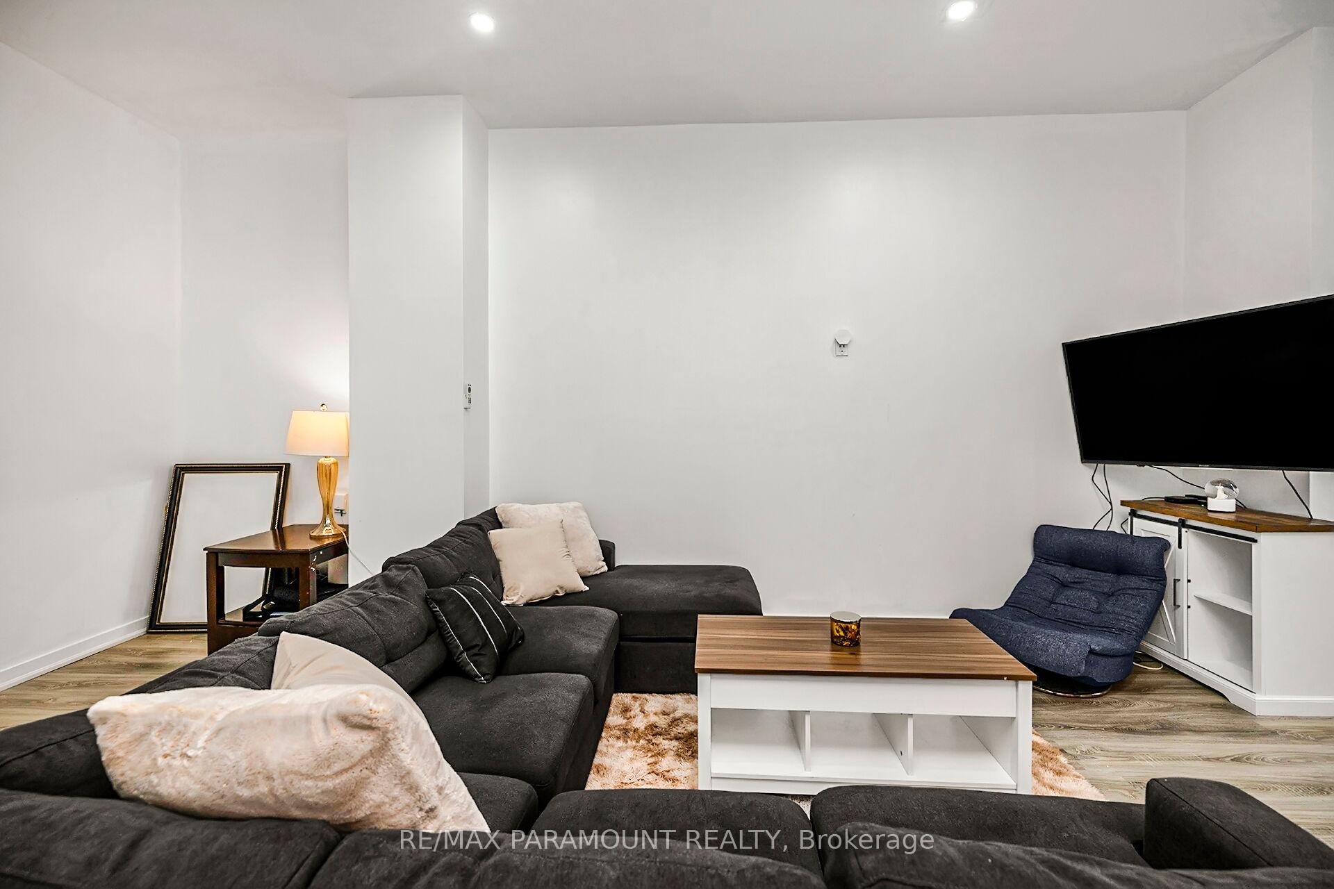 121 Mulock Ave, Toronto, ON M6N3C5 | 3 Bedroom 4 Bathroom Semi-Detached House | Image 6