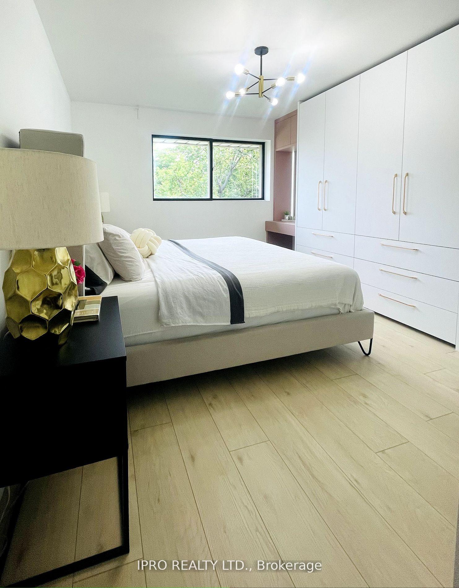 199 Willowridge Rd, Toronto, ON M9R3Z8 | 3 Bedroom 3 Bathroom Detached House | Image 17