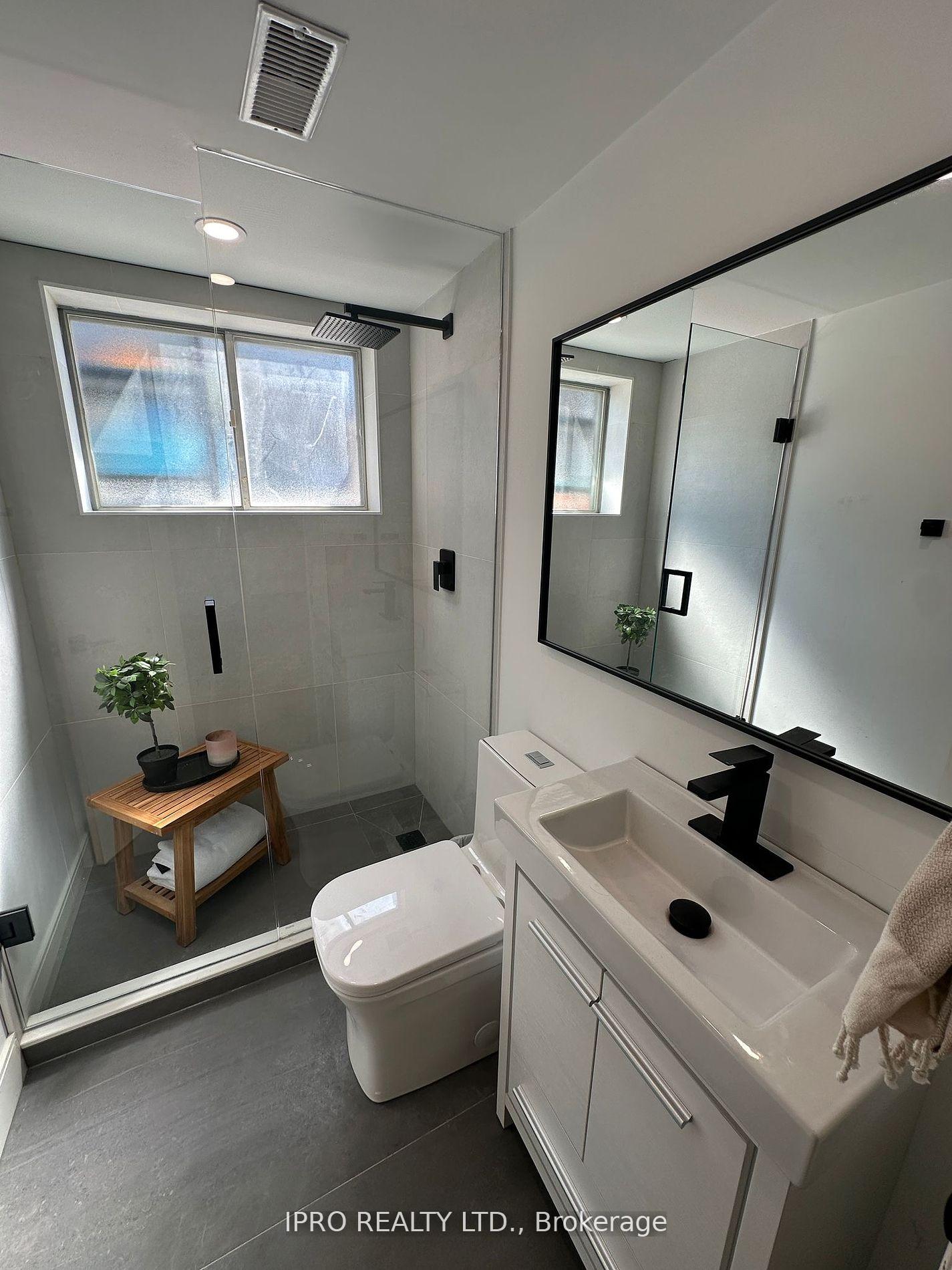 199 Willowridge Rd, Toronto, ON M9R3Z8 | 3 Bedroom 3 Bathroom Detached House | Image 7