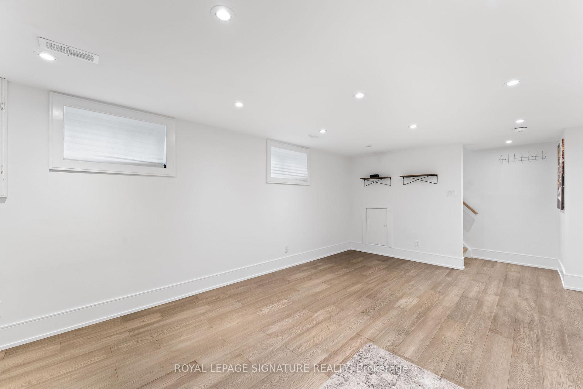 26 Vanderbrent Cres, Toronto, ON M9R3W8 | 3 Bedroom 2 Bathroom Detached House | Image 26