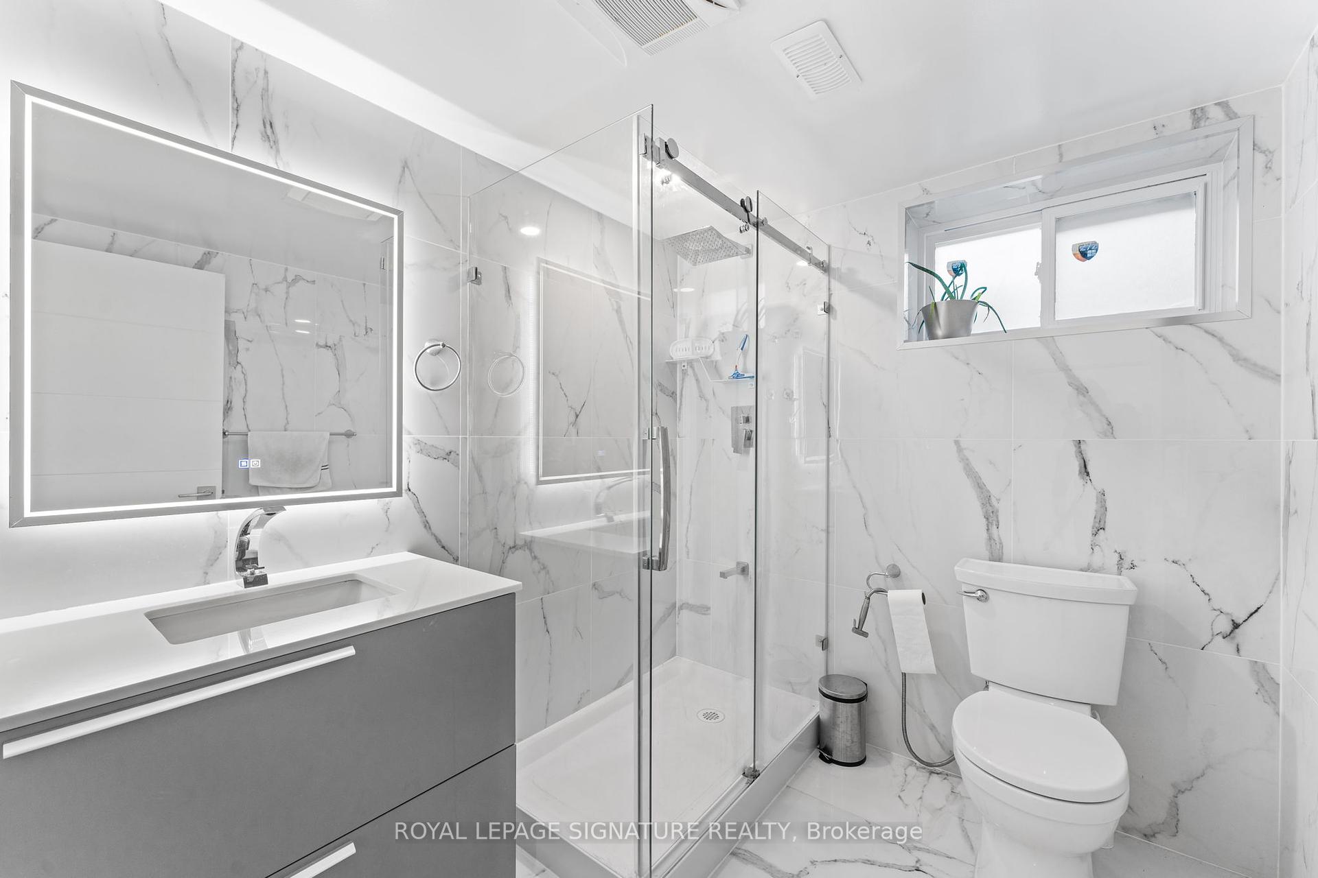 26 Vanderbrent Cres, Toronto, ON M9R3W8 | 3 Bedroom 2 Bathroom Detached House | Image 28