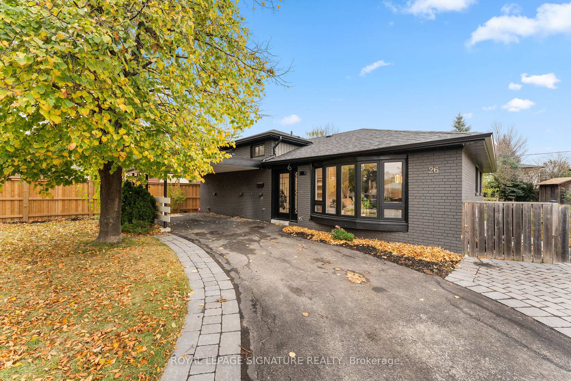 26 Vanderbrent Cres, Toronto, ON M9R3W8 | 3 Bedroom 2 Bathroom Detached House | Image 3