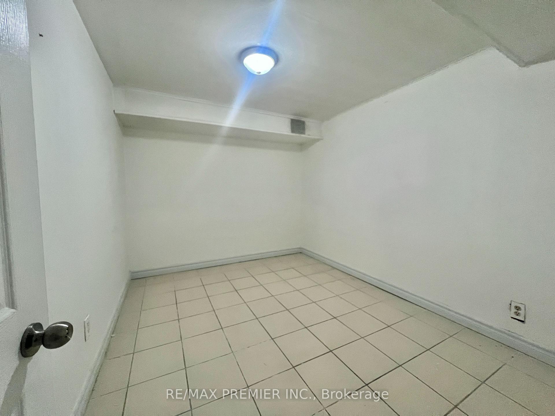 1484 Wilson Ave, Toronto, ON M3M1J7 | 3 Bedroom 2 Bathroom Semi-Detached House | Image 11