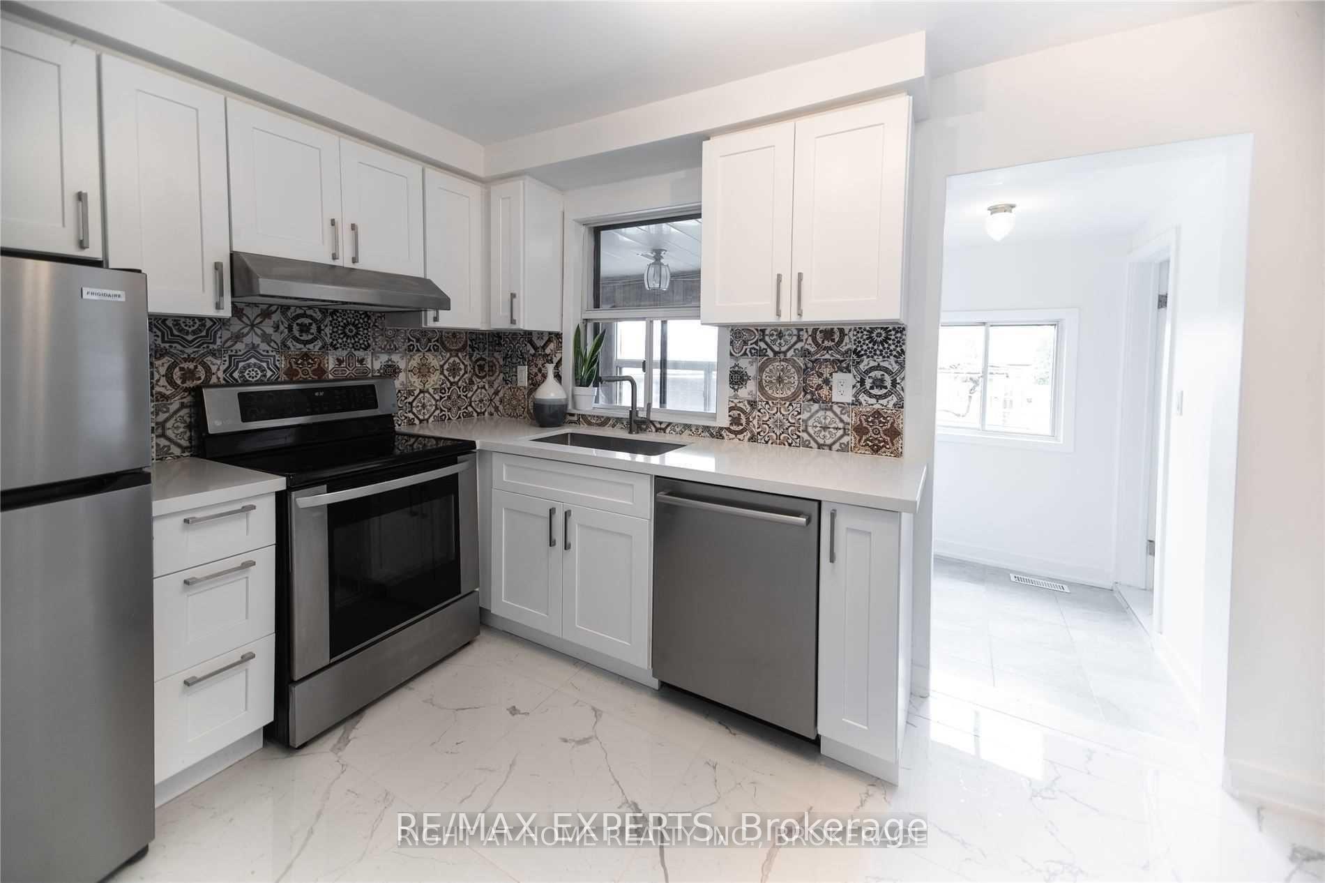 1010 Caledonia Rd, Toronto, ON M6B3Z1 | 4 Bedroom 3 Bathroom Detached House | Image 6