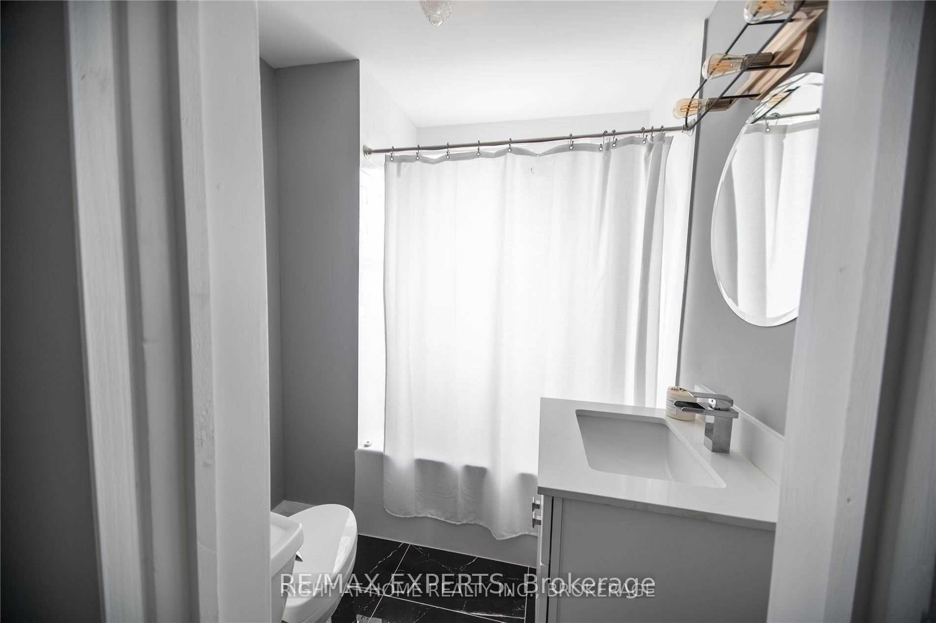 1010 Caledonia Rd, Toronto, ON M6B3Z1 | 4 Bedroom 3 Bathroom Detached House | Image 8