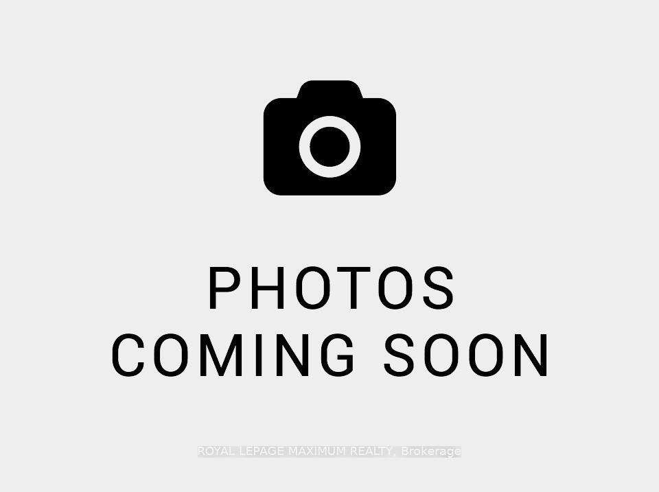 44 Flagstick Crt, Toronto, ON M3J3B8 | 3 Bedroom 2 Bathroom Semi-Detached House | Image 1