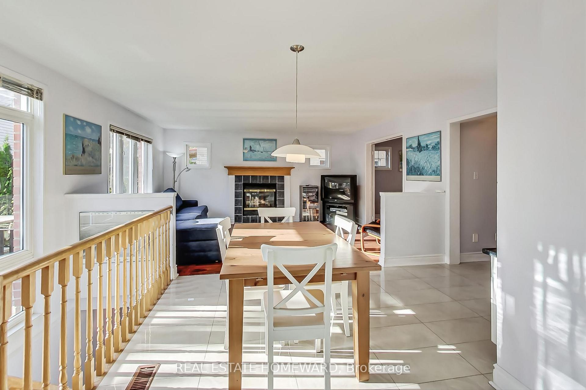 1696 Danthorpe Dr, Mississauga, ON L5N7L2 | 4 Bedroom 3 Bathroom Detached House | Image 15